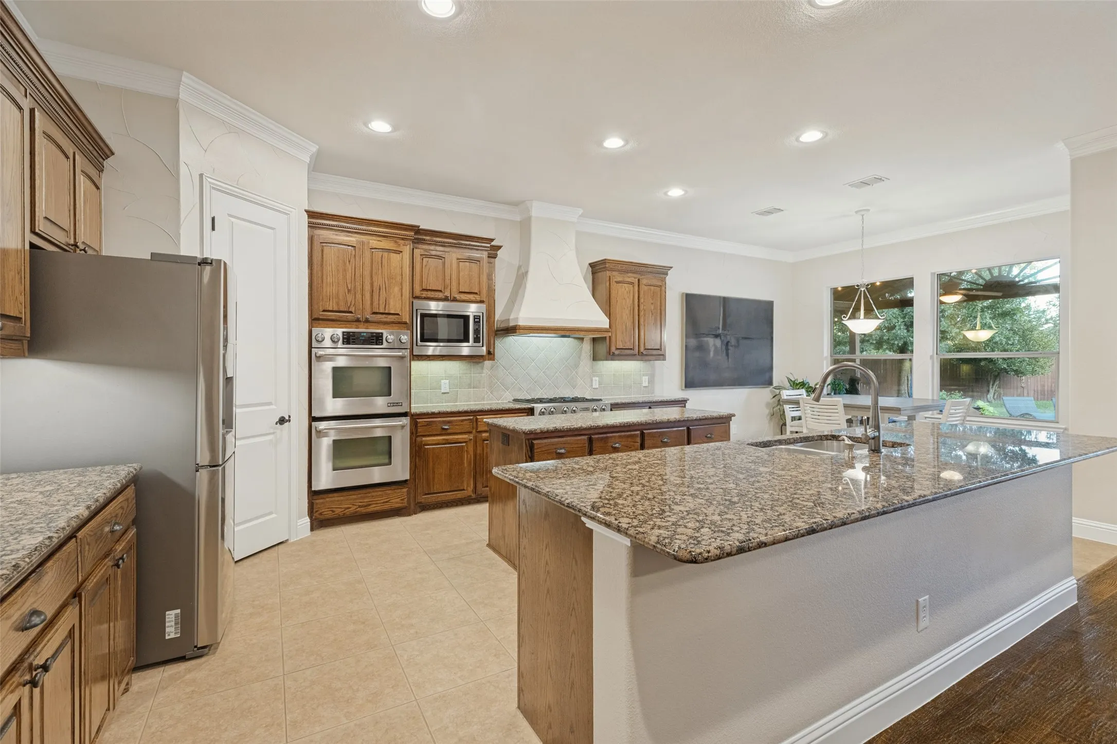 Single Family Residence For Sale in Collin County , 7501 Thistledown Drive, Mc Kinney, Texas 75071, 4 Bedroom, 4 Bathroom, 3 Garage spaces, 3,721 Sqft, built in 2006, mls#21391207, Real Estate Agent in Mc Kinney, Homes For Sale in Collin county, Homes For Sale in Mc Kinney, Realtor in Mc Kinney Texas, Real Estate Brokerage Independent Realty Texas, Luminita Cordes Realtor