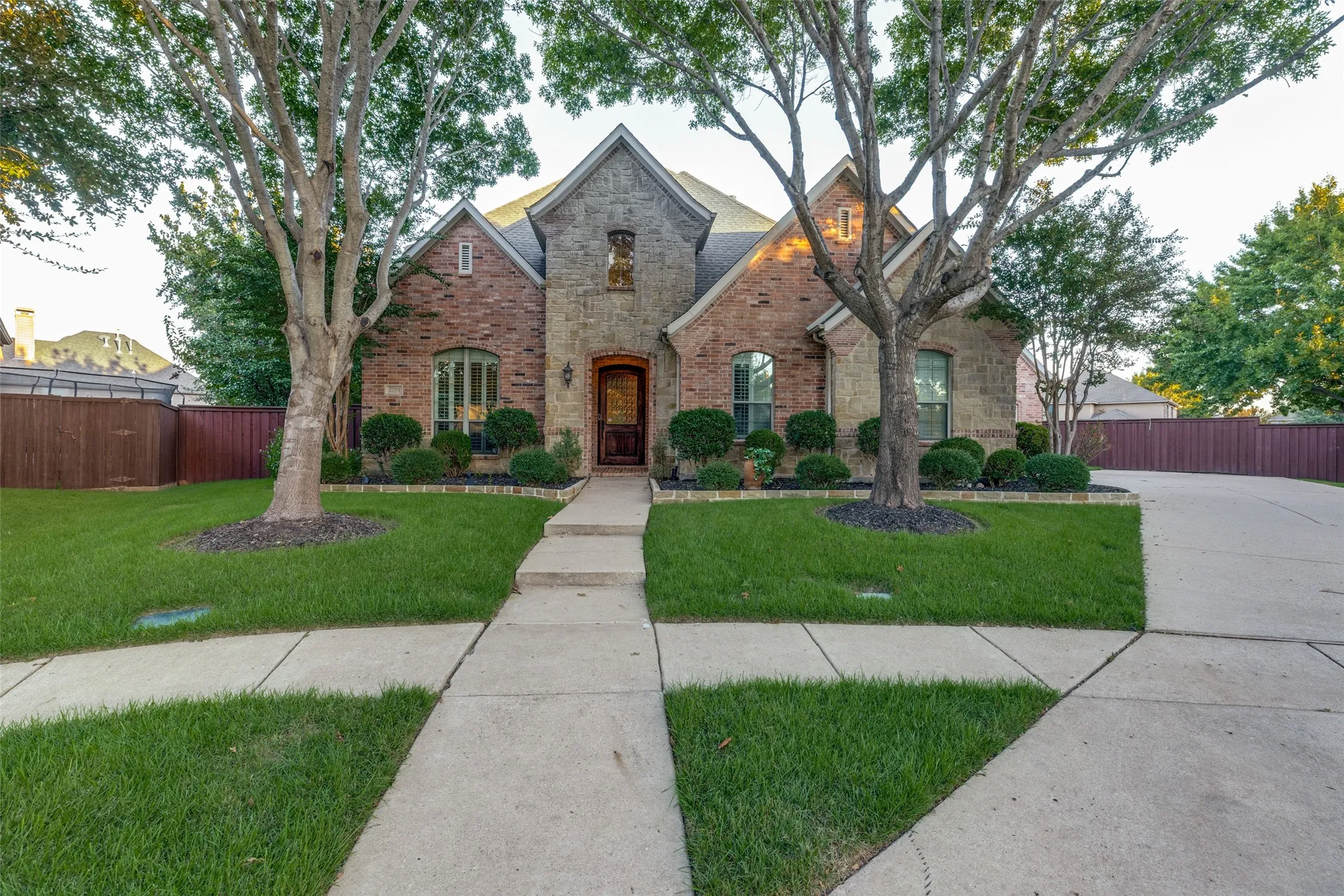 Single Family Residence For Sale