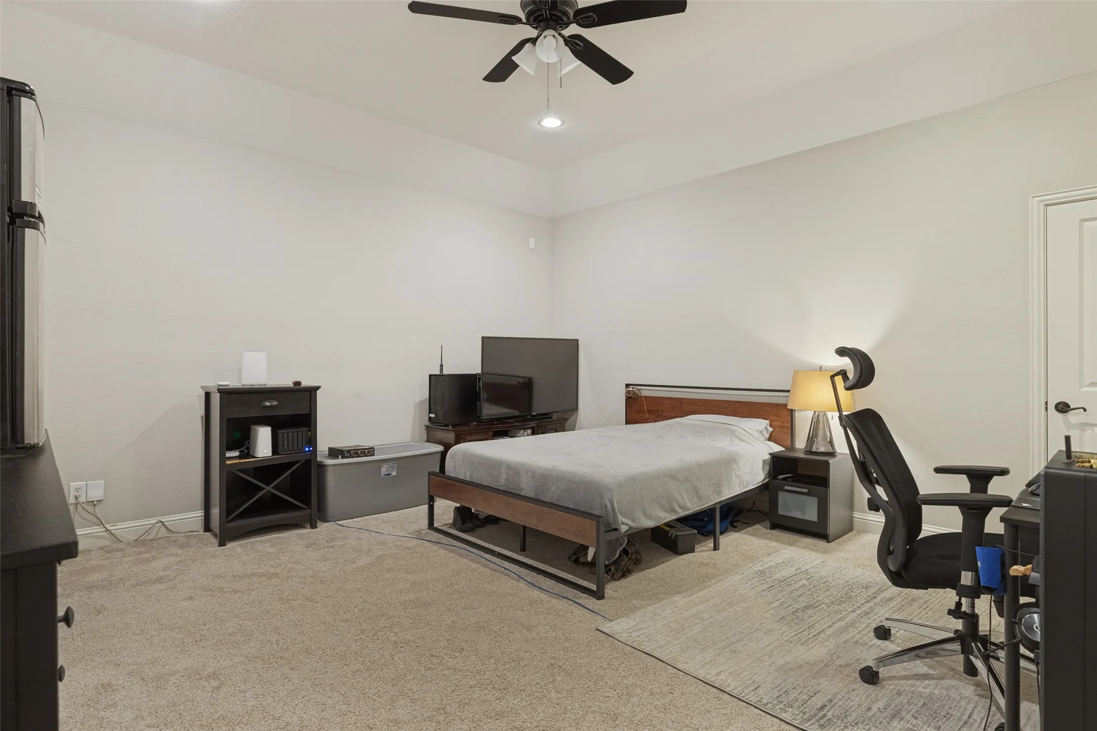 Single Family Residence For Sale in Collin County , 7501 Thistledown Drive, Mc Kinney, Texas 75071, 4 Bedroom, 4 Bathroom, 3 Garage spaces, 3,721 Sqft, built in 2006, mls#21391207, Real Estate Agent in Mc Kinney, Homes For Sale in Collin county, Homes For Sale in Mc Kinney, Realtor in Mc Kinney Texas, Real Estate Brokerage Independent Realty Texas, Luminita Cordes Realtor