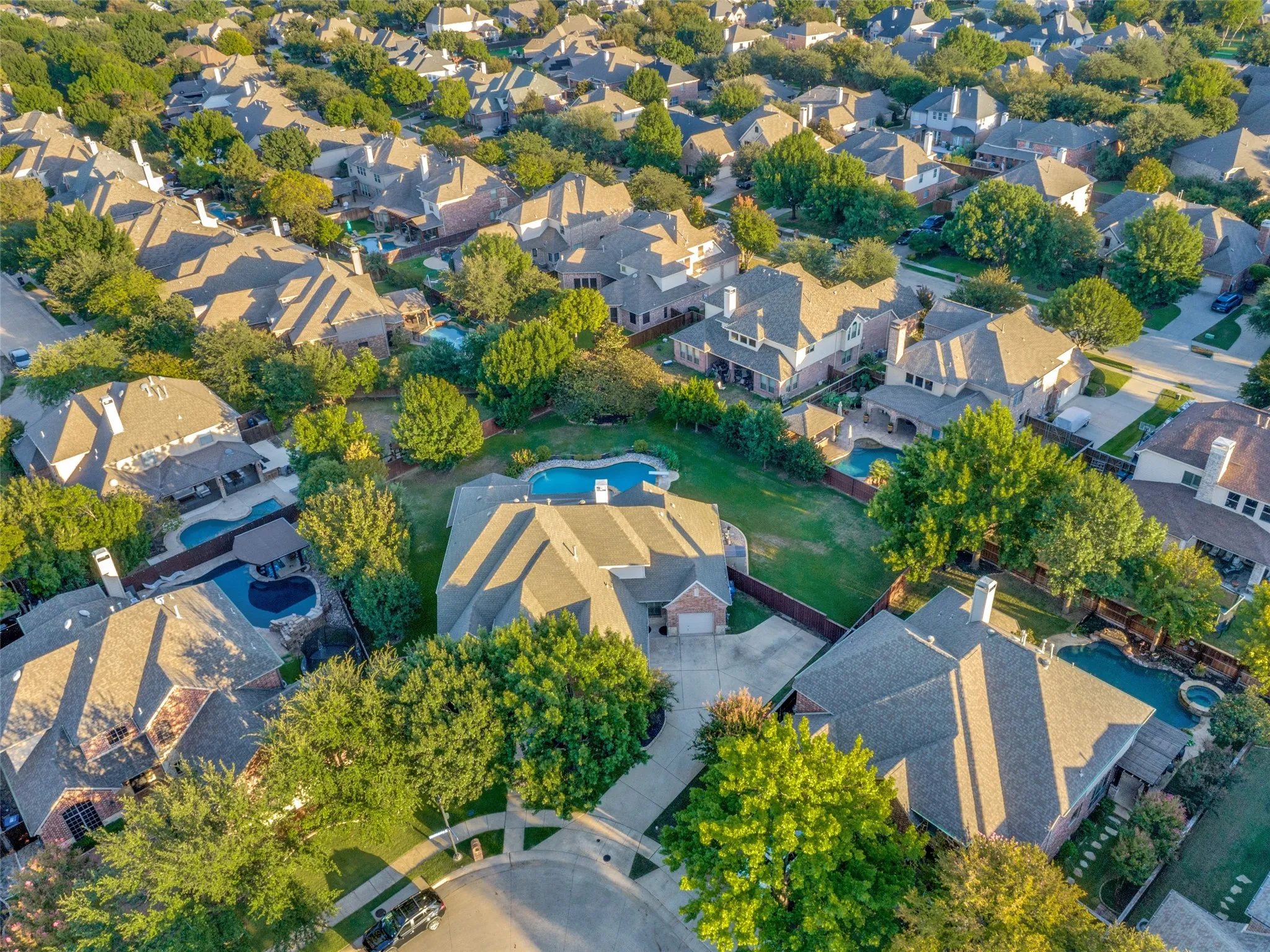Single Family Residence For Sale in Collin County , 7501 Thistledown Drive, Mc Kinney, Texas 75071, 4 Bedroom, 4 Bathroom, 3 Garage spaces, 3,721 Sqft, built in 2006, mls#21391207, Real Estate Agent in Mc Kinney, Homes For Sale in Collin county, Homes For Sale in Mc Kinney, Realtor in Mc Kinney Texas, Real Estate Brokerage Independent Realty Texas, Luminita Cordes Realtor
