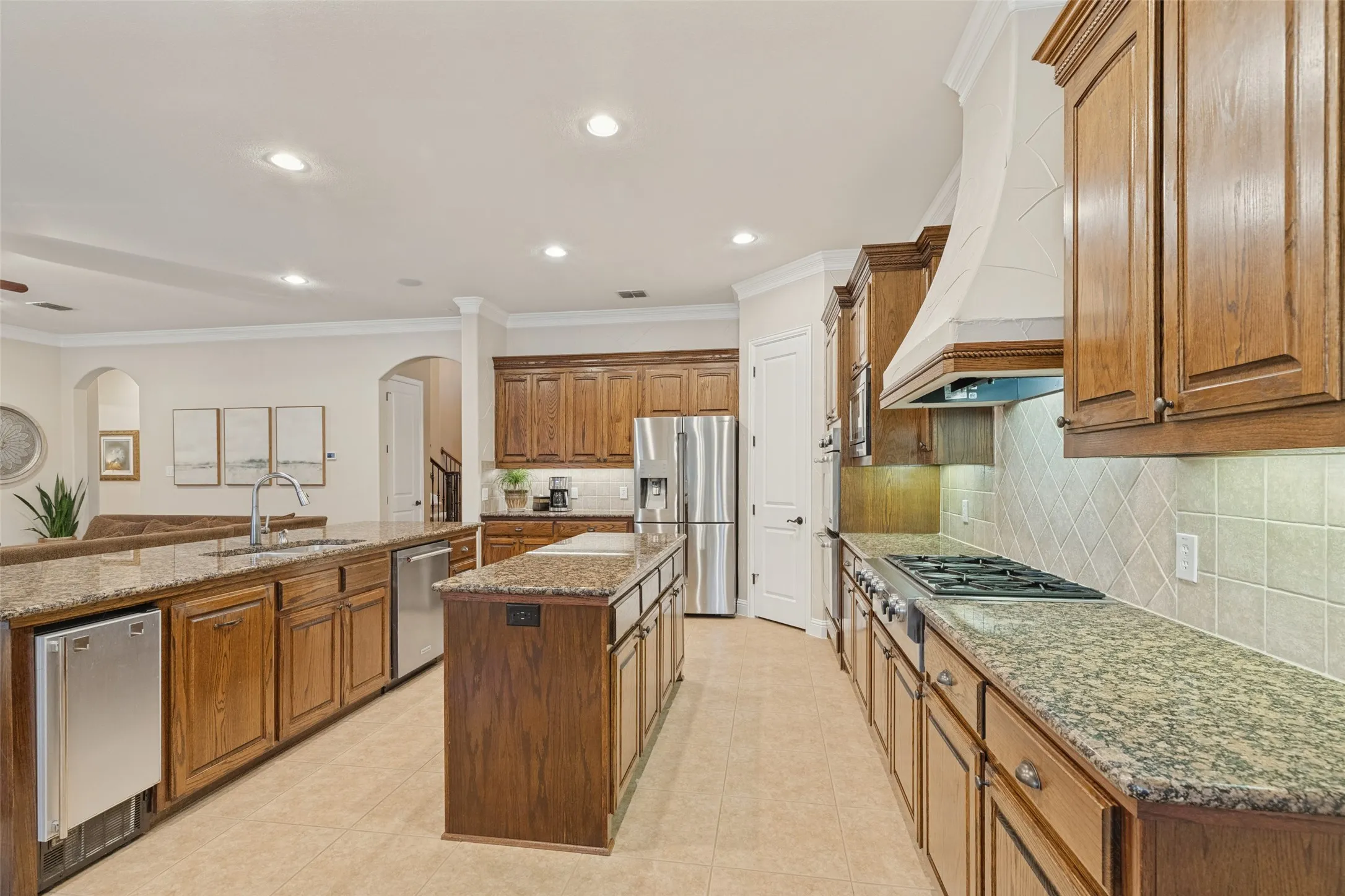 Single Family Residence For Sale in Collin County , 7501 Thistledown Drive, Mc Kinney, Texas 75071, 4 Bedroom, 4 Bathroom, 3 Garage spaces, 3,721 Sqft, built in 2006, mls#21391207, Real Estate Agent in Mc Kinney, Homes For Sale in Collin county, Homes For Sale in Mc Kinney, Realtor in Mc Kinney Texas, Real Estate Brokerage Independent Realty Texas, Luminita Cordes Realtor
