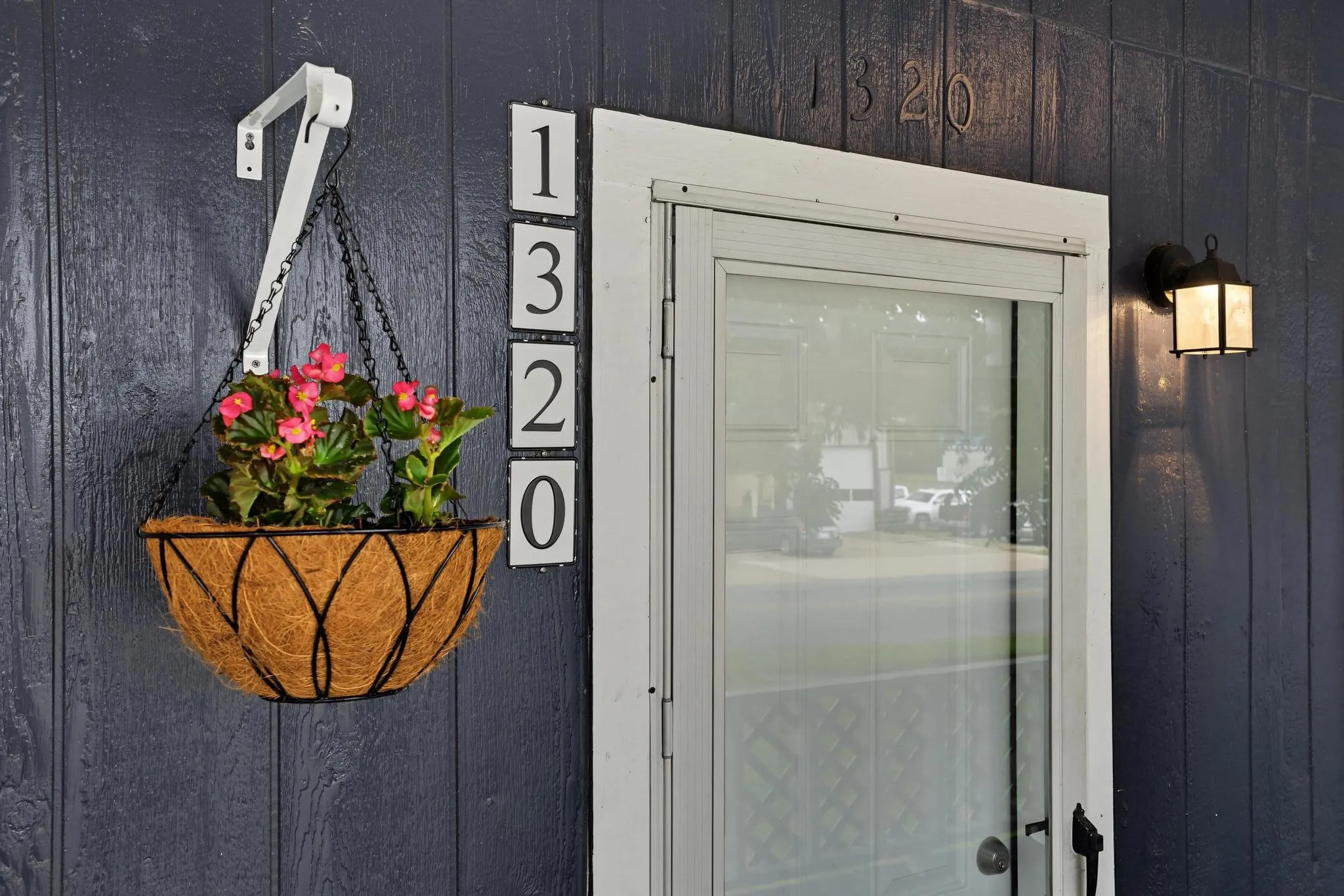 Single Family Residence For Rent in Grayson County , 1320 W Morton Street, Denison, Texas 75020, 3 Bedroom, 2 Bathroom, 4 Garage spaces, 1,160 Sqft, built in 1928, mls#21389587, Real Estate Agent in Denison, Homes For Rent in Grayson county, Homes For Rent in Denison, Realtor in Denison Texas, Real Estate Brokerage Independent Realty Texas, Luminita Cordes Realtor