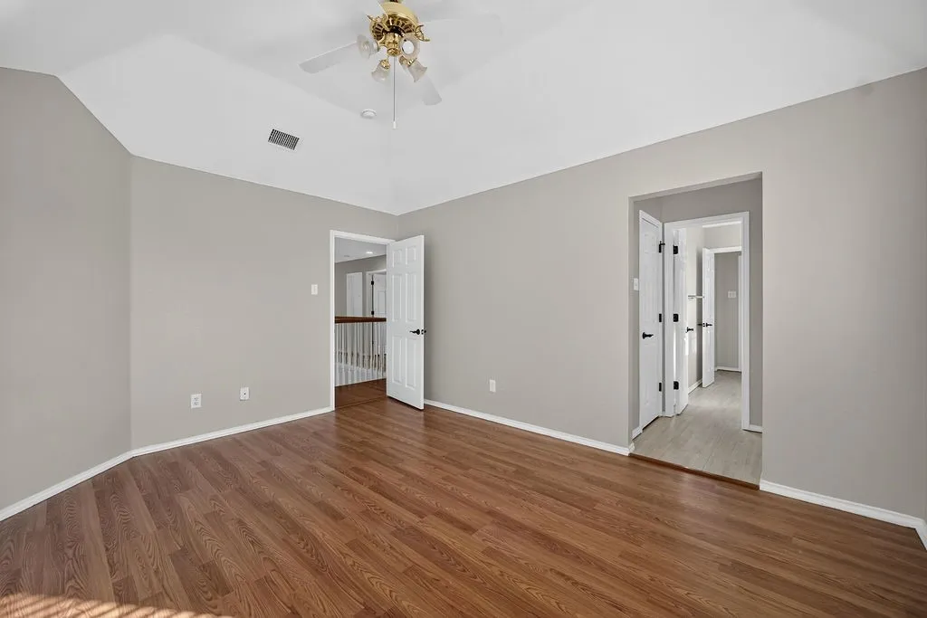 Single Family Residence For Sale in Dallas County , 4730 Parkhaven Drive, Garland, Texas 75043, 4 Bedroom, 4 Bathroom, 2 Garage spaces, 3,819 Sqft, built in 1996, mls#21391212, Real Estate Agent in Garland, Homes For Sale in Dallas county, Homes For Sale in Garland, Realtor in Garland Texas, Real Estate Brokerage Independent Realty Texas, Luminita Cordes Realtor