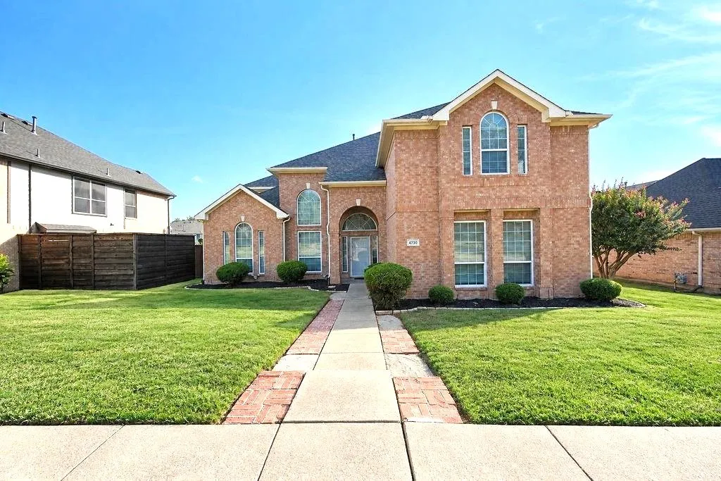 Single Family Residence For Sale in Dallas County , 4730 Parkhaven Drive, Garland, Texas 75043, 4 Bedroom, 4 Bathroom, 2 Garage spaces, 3,819 Sqft, built in 1996, mls#21391212, Real Estate Agent in Garland, Homes For Sale in Dallas county, Homes For Sale in Garland, Realtor in Garland Texas, Real Estate Brokerage Independent Realty Texas, Luminita Cordes Realtor