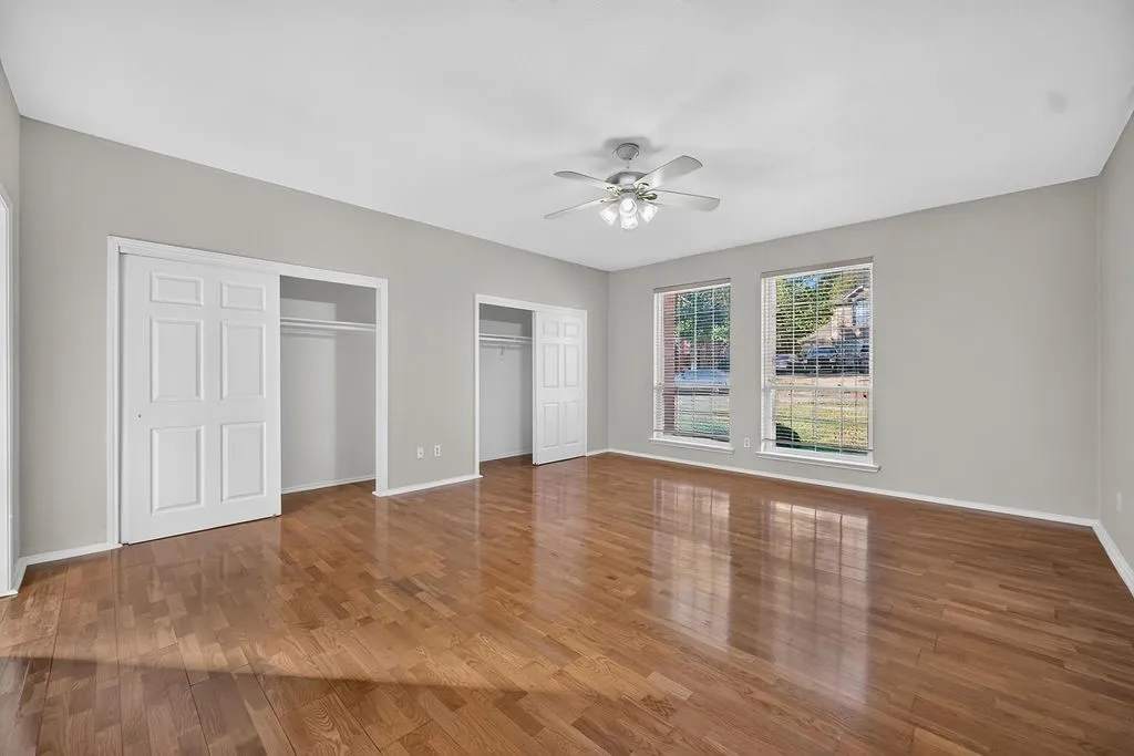 Single Family Residence For Sale in Dallas County , 4730 Parkhaven Drive, Garland, Texas 75043, 4 Bedroom, 4 Bathroom, 2 Garage spaces, 3,819 Sqft, built in 1996, mls#21391212, Real Estate Agent in Garland, Homes For Sale in Dallas county, Homes For Sale in Garland, Realtor in Garland Texas, Real Estate Brokerage Independent Realty Texas, Luminita Cordes Realtor