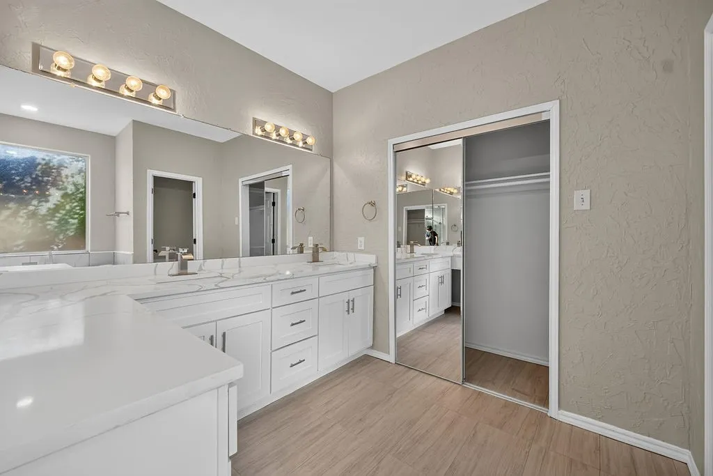 Single Family Residence For Sale in Dallas County , 4730 Parkhaven Drive, Garland, Texas 75043, 4 Bedroom, 4 Bathroom, 2 Garage spaces, 3,819 Sqft, built in 1996, mls#21391212, Real Estate Agent in Garland, Homes For Sale in Dallas county, Homes For Sale in Garland, Realtor in Garland Texas, Real Estate Brokerage Independent Realty Texas, Luminita Cordes Realtor