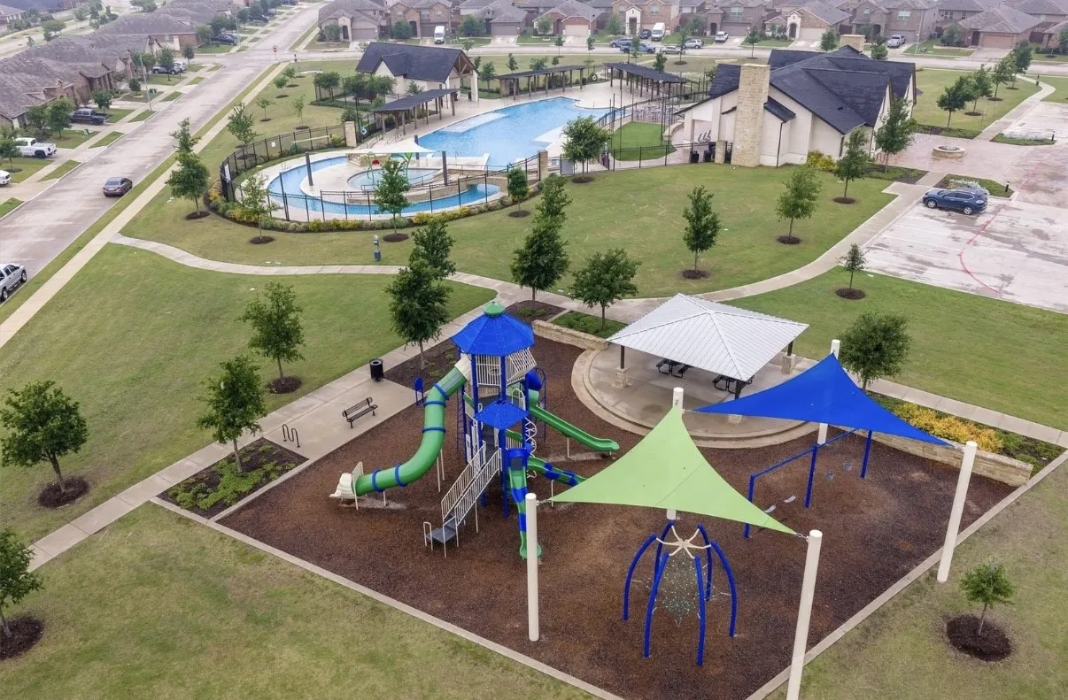 Single Family Residence For Sale in Denton County , 15532 Halstead Lane, Fort Worth, Texas 76247, 4 Bedroom, 2 Bathroom, 2 Garage spaces, 2,010 Sqft, built in 2024, mls#21391214, Real Estate Agent in Fort Worth, Homes For Sale in Denton county, Homes For Sale in Fort Worth, Realtor in Fort Worth Texas, Real Estate Brokerage Independent Realty Texas, Luminita Cordes Realtor