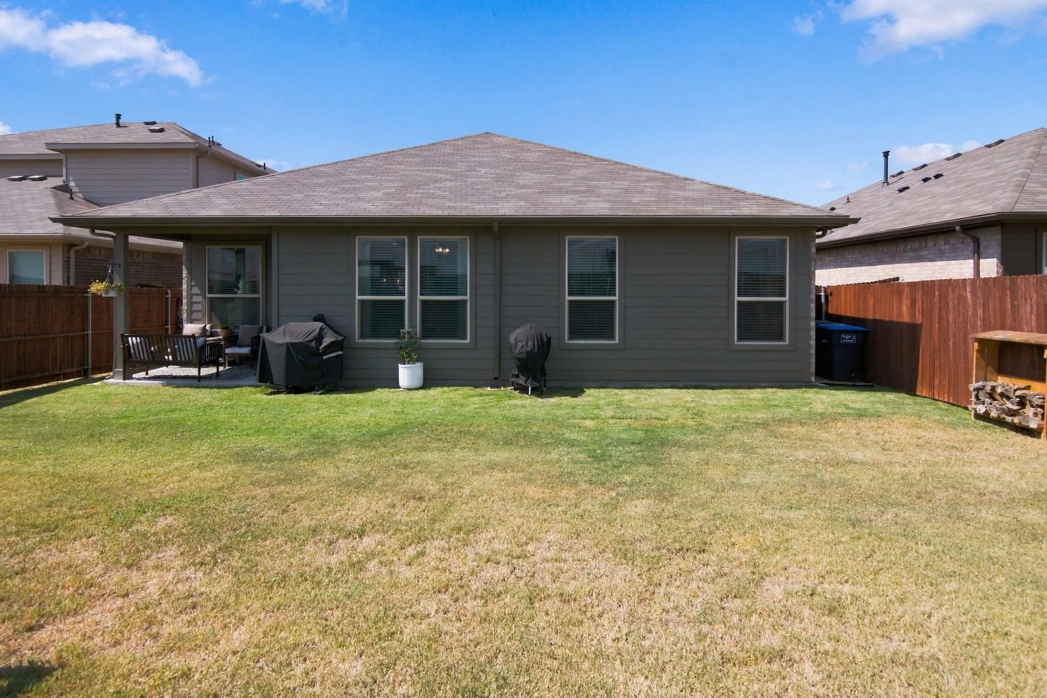 Single Family Residence For Sale in Denton County , 15532 Halstead Lane, Fort Worth, Texas 76247, 4 Bedroom, 2 Bathroom, 2 Garage spaces, 2,010 Sqft, built in 2024, mls#21391214, Real Estate Agent in Fort Worth, Homes For Sale in Denton county, Homes For Sale in Fort Worth, Realtor in Fort Worth Texas, Real Estate Brokerage Independent Realty Texas, Luminita Cordes Realtor