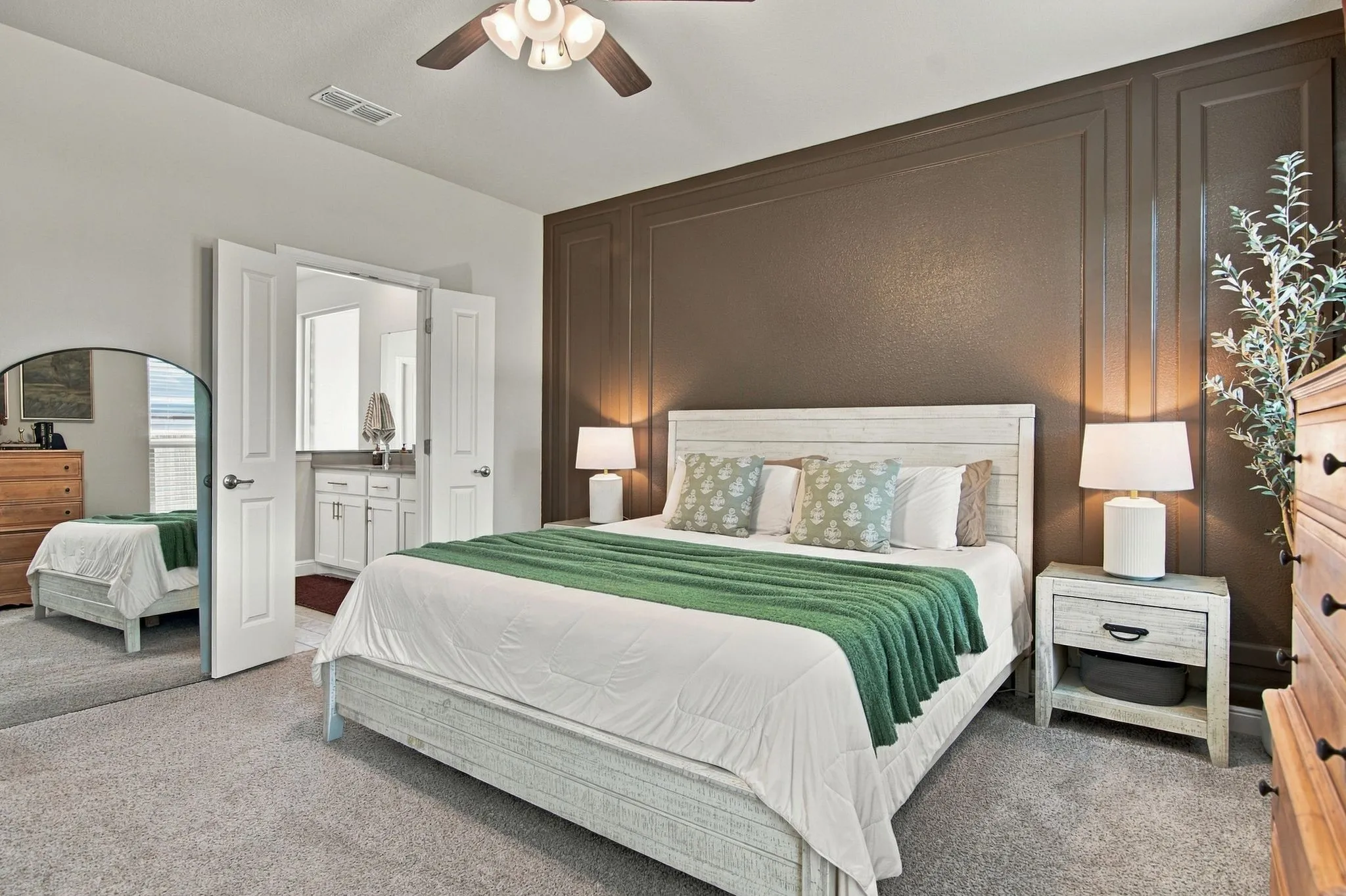 Single Family Residence For Sale in Denton County , 15532 Halstead Lane, Fort Worth, Texas 76247, 4 Bedroom, 2 Bathroom, 2 Garage spaces, 2,010 Sqft, built in 2024, mls#21391214, Real Estate Agent in Fort Worth, Homes For Sale in Denton county, Homes For Sale in Fort Worth, Realtor in Fort Worth Texas, Real Estate Brokerage Independent Realty Texas, Luminita Cordes Realtor