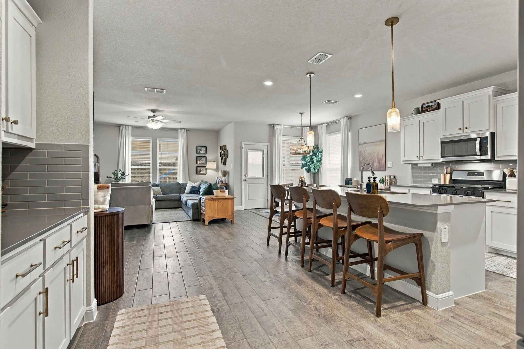 Single Family Residence For Sale in Denton County , 15532 Halstead Lane, Fort Worth, Texas 76247, 4 Bedroom, 2 Bathroom, 2 Garage spaces, 2,010 Sqft, built in 2024, mls#21391214, Real Estate Agent in Fort Worth, Homes For Sale in Denton county, Homes For Sale in Fort Worth, Realtor in Fort Worth Texas, Real Estate Brokerage Independent Realty Texas, Luminita Cordes Realtor