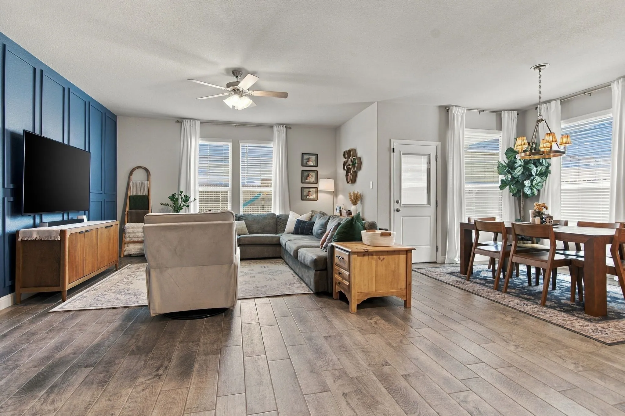 Single Family Residence For Sale in Denton County , 15532 Halstead Lane, Fort Worth, Texas 76247, 4 Bedroom, 2 Bathroom, 2 Garage spaces, 2,010 Sqft, built in 2024, mls#21391214, Real Estate Agent in Fort Worth, Homes For Sale in Denton county, Homes For Sale in Fort Worth, Realtor in Fort Worth Texas, Real Estate Brokerage Independent Realty Texas, Luminita Cordes Realtor