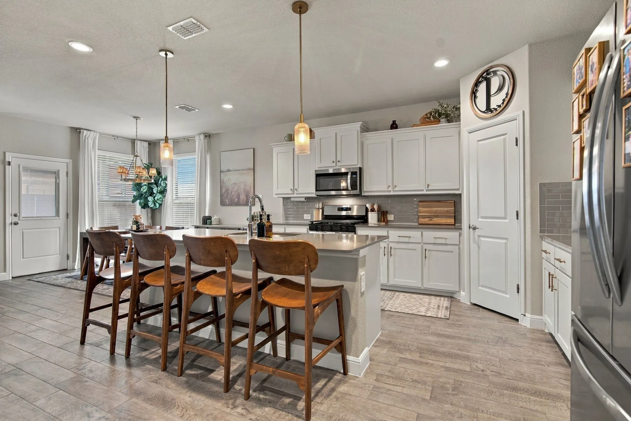 Single Family Residence For Sale in Denton County , 15532 Halstead Lane, Fort Worth, Texas 76247, 4 Bedroom, 2 Bathroom, 2 Garage spaces, 2,010 Sqft, built in 2024, mls#21391214, Real Estate Agent in Fort Worth, Homes For Sale in Denton county, Homes For Sale in Fort Worth, Realtor in Fort Worth Texas, Real Estate Brokerage Independent Realty Texas, Luminita Cordes Realtor