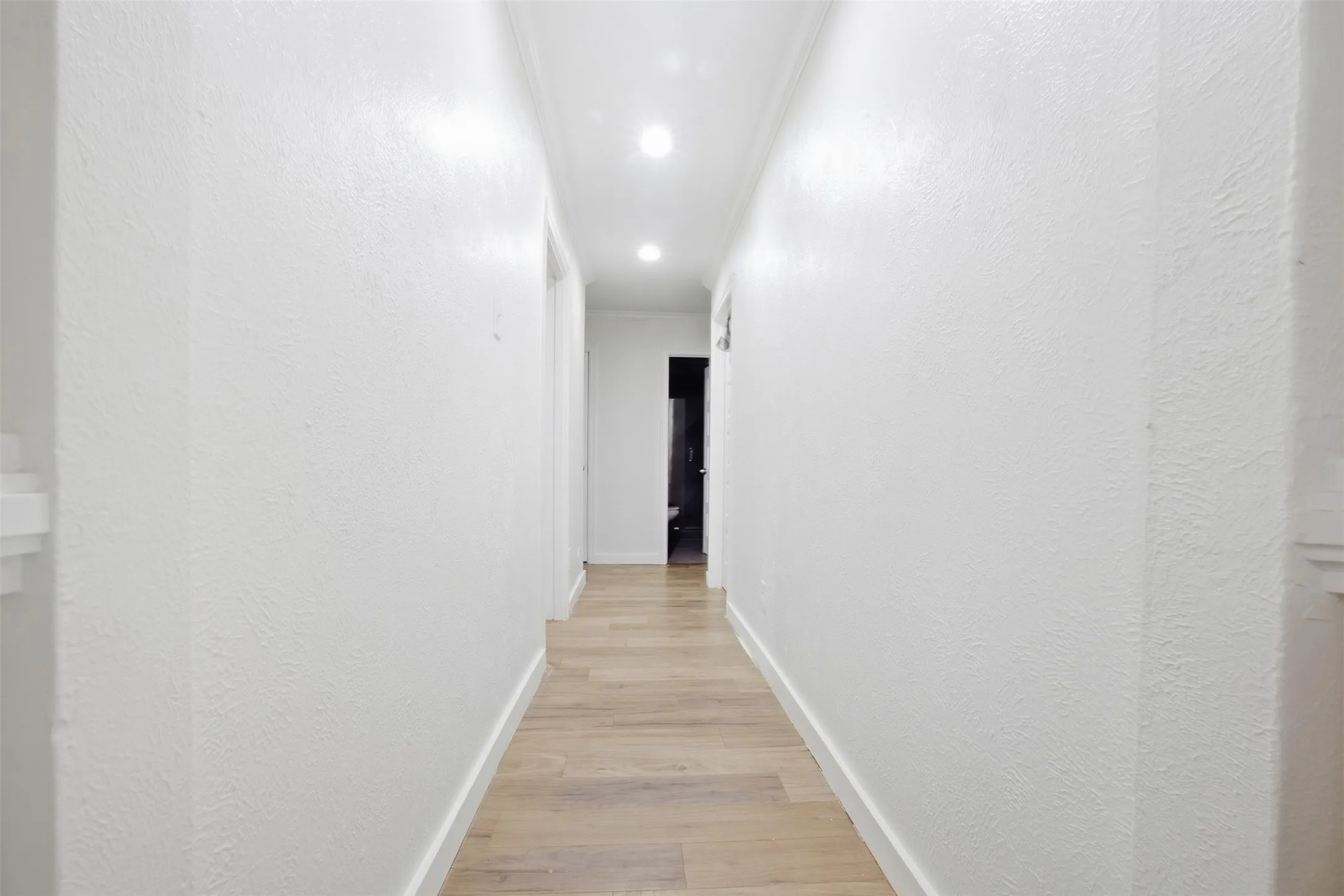 Single Family Residence For Sale in Dallas County , 1801 Garden Oaks Drive, Irving, Texas 75061, 5 Bedroom, 3 Bathroom, Garage spaces, 1,273 Sqft, built in 1953, mls#21391224, Real Estate Agent in Irving, Homes For Sale in Dallas county, Homes For Sale in Irving, Realtor in Irving Texas, Real Estate Brokerage Independent Realty Texas, Luminita Cordes Realtor