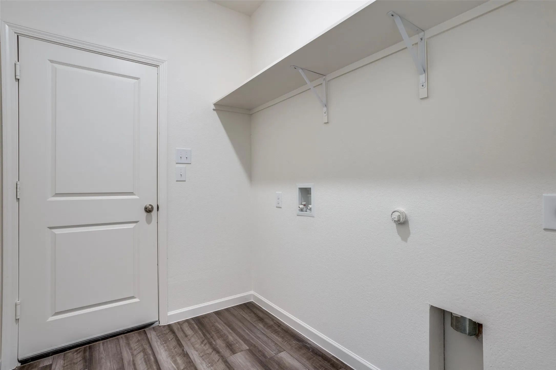 Single Family Residence For Rent in Collin County , 704 Bois D Arc Lane, Anna, Texas 75409, 4 Bedroom, 2 Bathroom, 2 Garage spaces, 1,802 Sqft, built in 2022, mls#21391226, Real Estate Agent in Anna, Homes For Rent in Collin county, Homes For Rent in Anna, Realtor in Anna Texas, Real Estate Brokerage Independent Realty Texas, Luminita Cordes Realtor