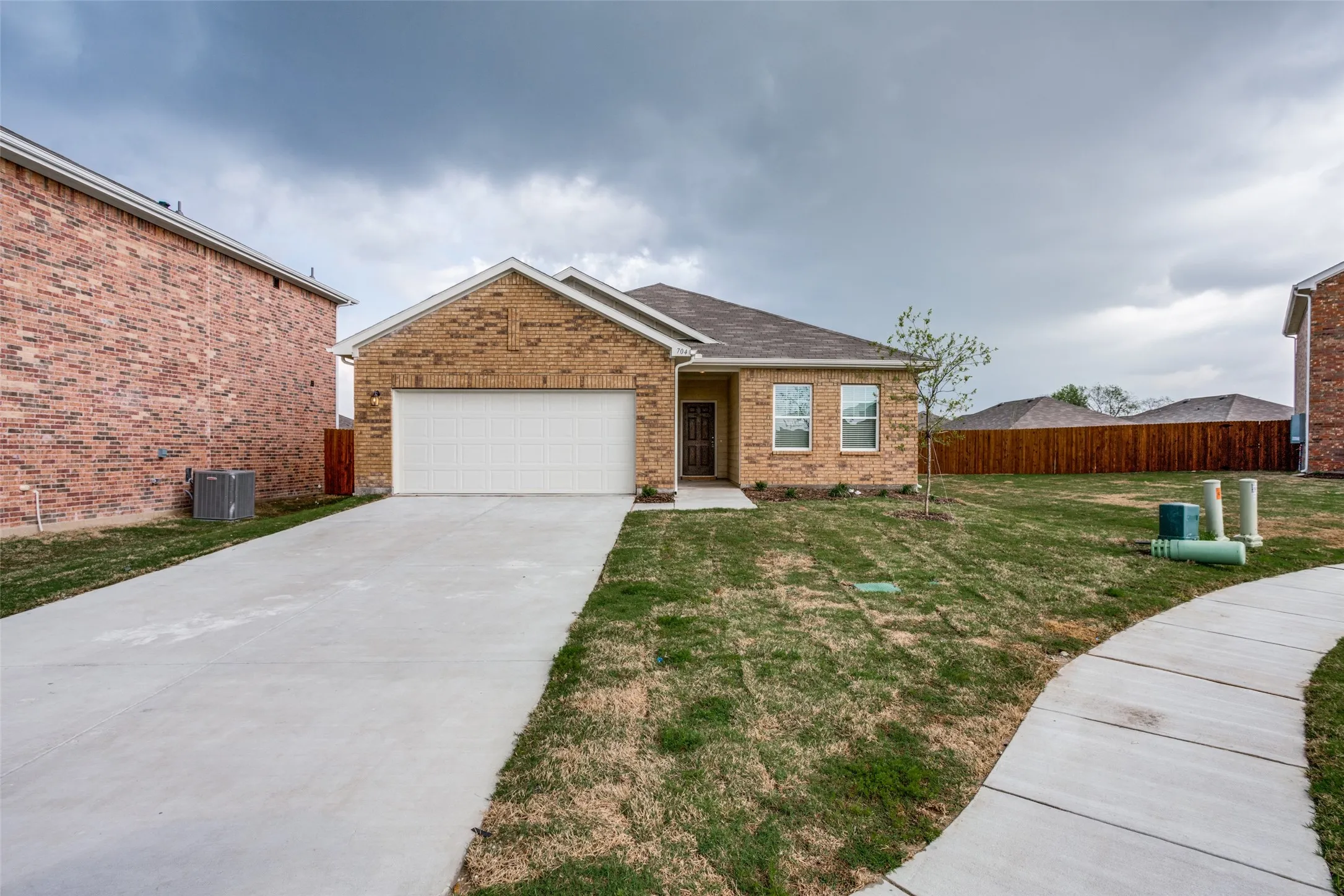 Single Family Residence For Rent