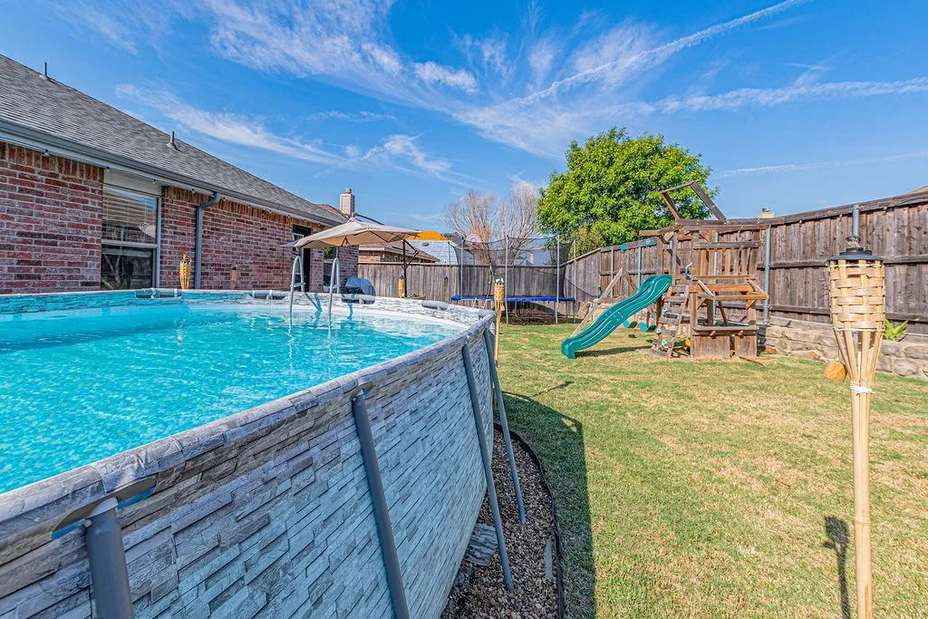 Single Family Residence For Sale in Rockwall County , 417 Azalea Drive, Fate, Texas 75087, 3 Bedroom, 2 Bathroom, 2 Garage spaces, 1,869 Sqft, built in 2008, mls#21390970, Real Estate Agent in Fate, Homes For Sale in Rockwall county, Homes For Sale in Fate, Realtor in Fate Texas, Real Estate Brokerage Independent Realty Texas, Luminita Cordes Realtor