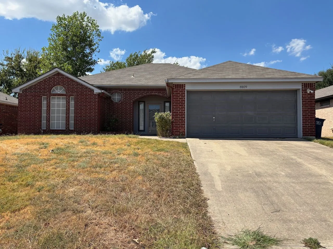 Single Family Residence For Rent