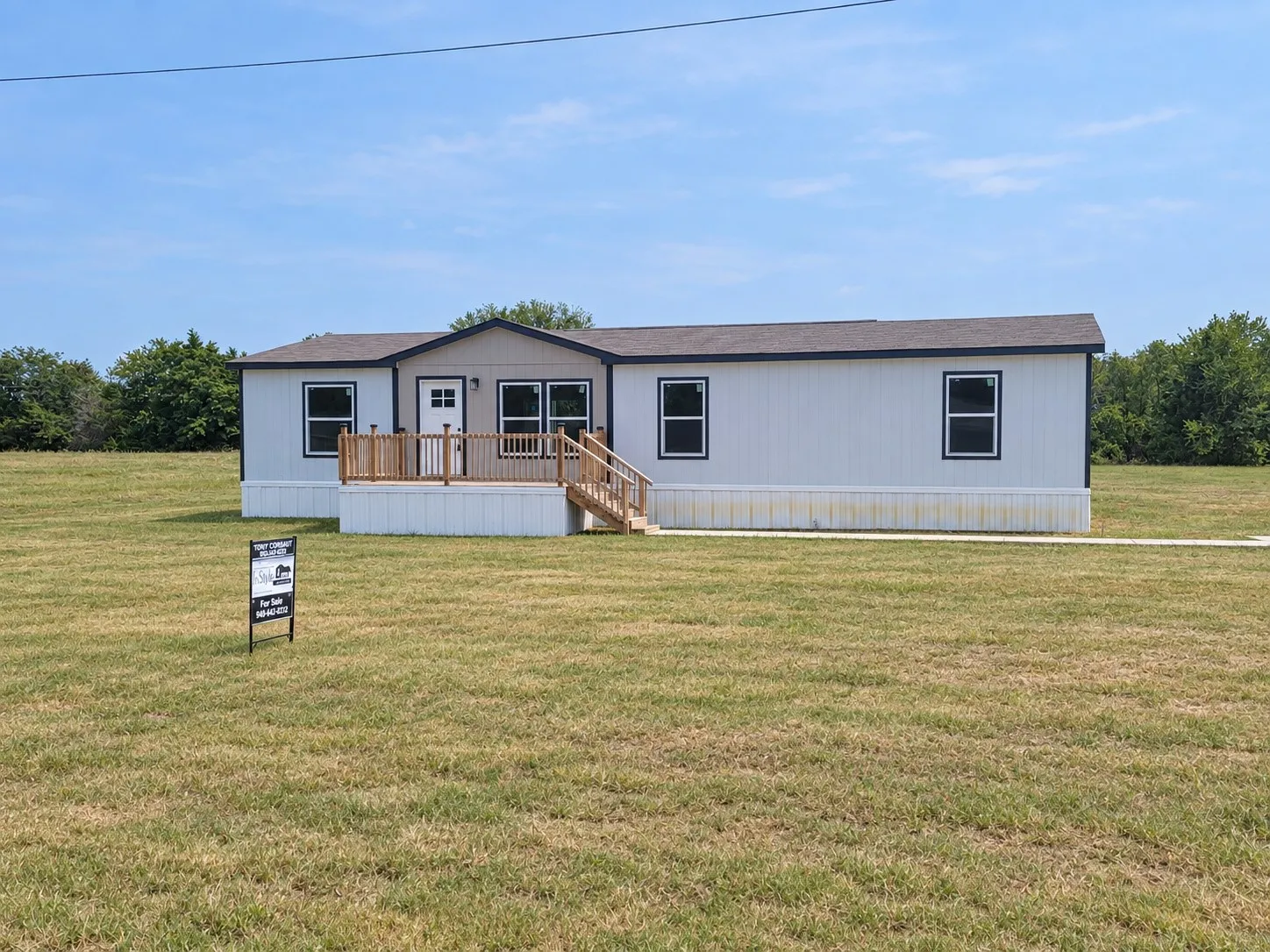 Manufactured Home For Sale in Fannin County , 355 Largo Street, Bonham, Texas 75418, 4 Bedroom, 2 Bathroom, Garage spaces, 1,680 Sqft, built in 2024, mls#21391238, Real Estate Agent in Bonham, Homes For Sale in Fannin county, Homes For Sale in Bonham, Realtor in Bonham Texas, Real Estate Brokerage Independent Realty Texas, Luminita Cordes Realtor