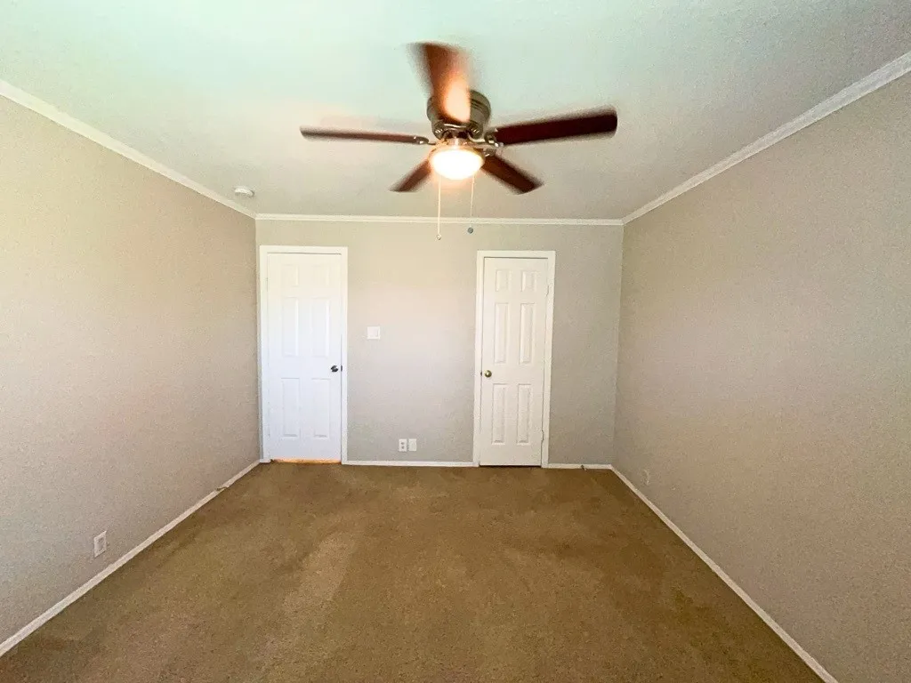 Single Family Residence For Sale in Dallas County , 2511 Kavasar Drive, Dallas, Texas 75241, 3 Bedroom, 2 Bathroom, Garage spaces, 1,120 Sqft, built in 2003, mls#21387229, Real Estate Agent in Dallas, Homes For Sale in Dallas county, Homes For Sale in Dallas, Realtor in Dallas Texas, Real Estate Brokerage Independent Realty Texas, Luminita Cordes Realtor