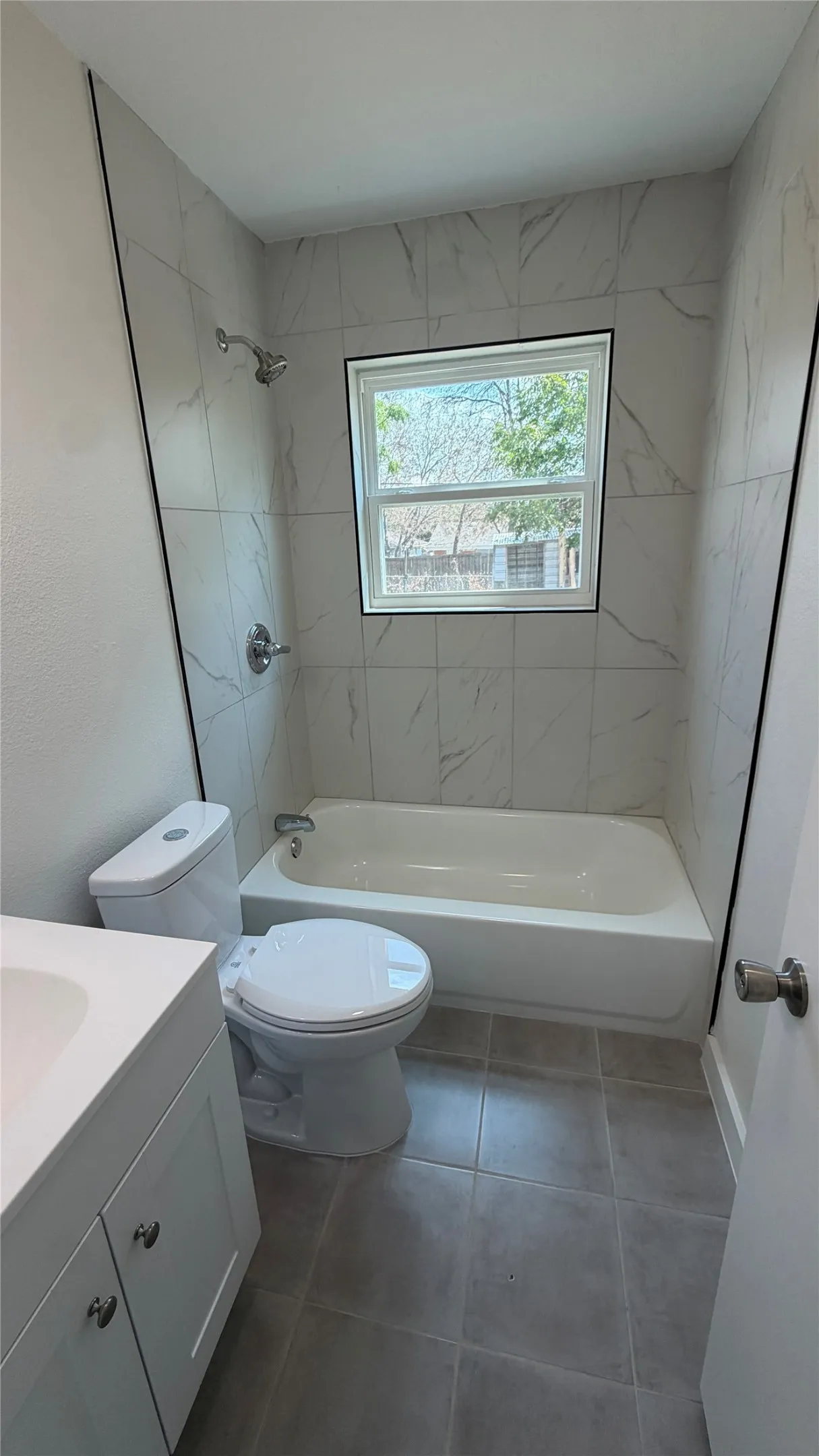 Single Family Residence For Sale in Dallas County , 318 18th Street, Grand Prairie, Texas 75051, 3 Bedroom, 2 Bathroom, 2 Garage spaces, 1,213 Sqft, built in 1964, mls#21391239, Real Estate Agent in Grand Prairie, Homes For Sale in Dallas county, Homes For Sale in Grand Prairie, Realtor in Grand Prairie Texas, Real Estate Brokerage Independent Realty Texas, Luminita Cordes Realtor