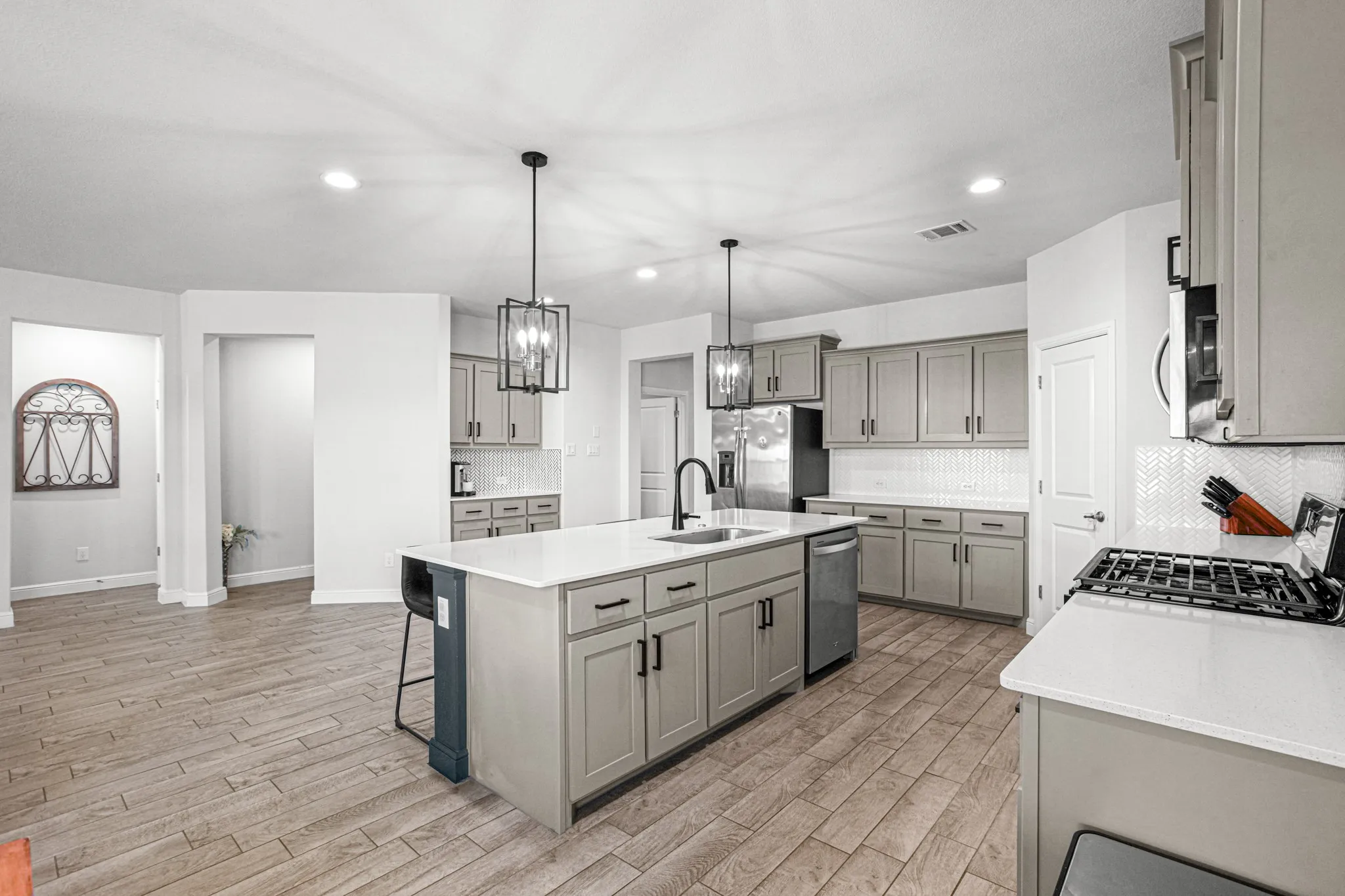 Single Family Residence For Rent in Wise County , 112 Willow Street, Rhome, Texas 76078, 4 Bedroom, 2 Bathroom, 2 Garage spaces, 2,039 Sqft, built in 2023, mls#21388206, Real Estate Agent in Rhome, Homes For Rent in Wise county, Homes For Rent in Rhome, Realtor in Rhome Texas, Real Estate Brokerage Independent Realty Texas, Luminita Cordes Realtor