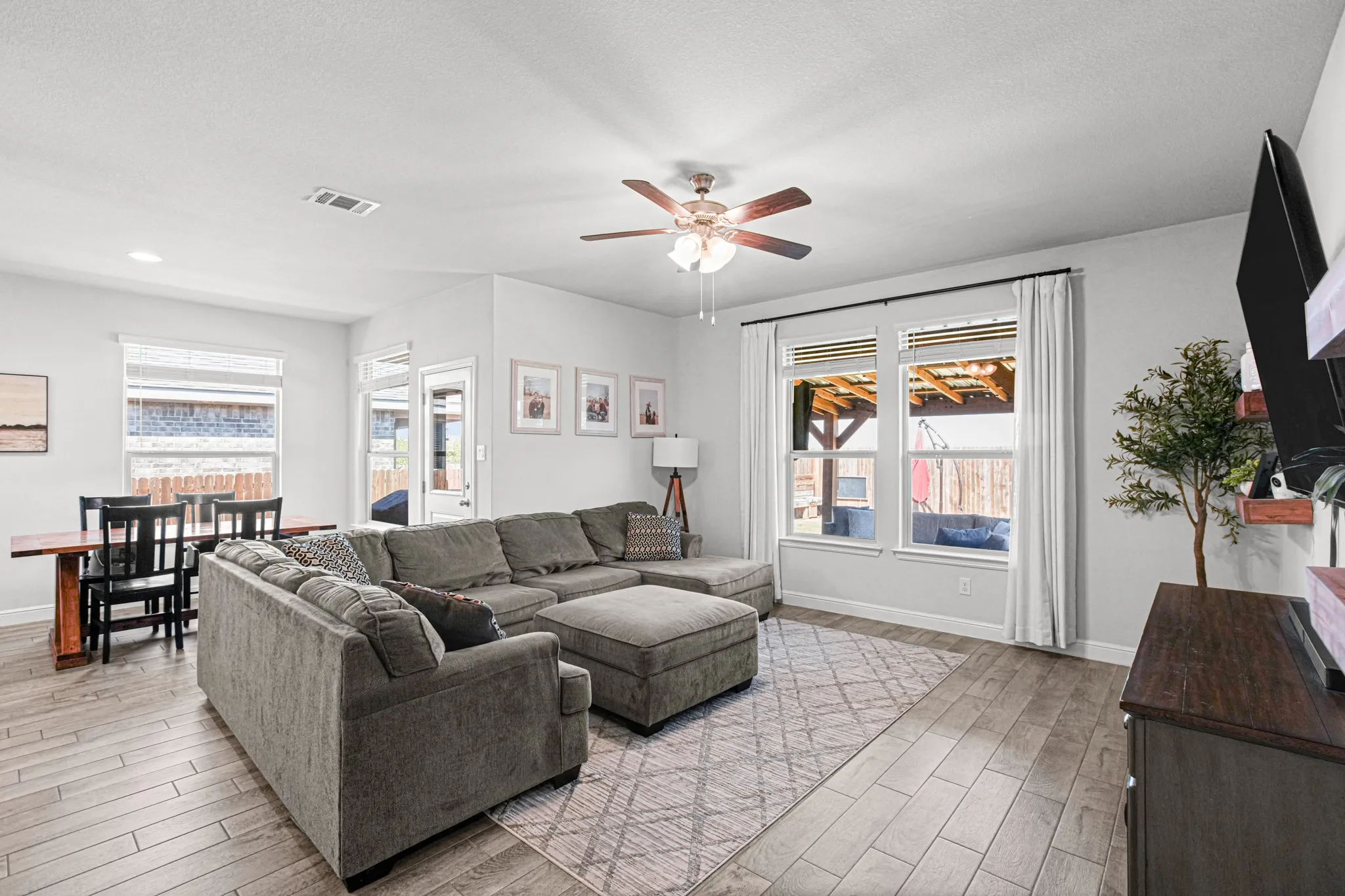 Single Family Residence For Rent in Wise County , 112 Willow Street, Rhome, Texas 76078, 4 Bedroom, 2 Bathroom, 2 Garage spaces, 2,039 Sqft, built in 2023, mls#21388206, Real Estate Agent in Rhome, Homes For Rent in Wise county, Homes For Rent in Rhome, Realtor in Rhome Texas, Real Estate Brokerage Independent Realty Texas, Luminita Cordes Realtor