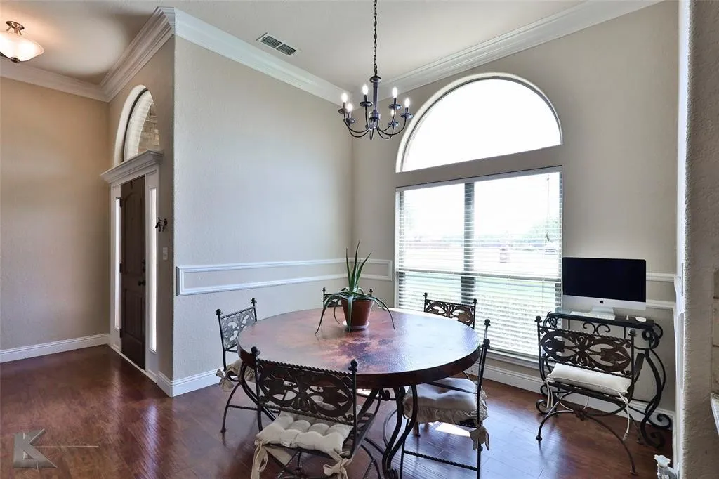 Single Family Residence For Sale in Taylor County , 110 White Tail Drive, Tuscola, Texas 79562, 4 Bedroom, 2 Bathroom, 2 Garage spaces, 2,153 Sqft, built in 2010, mls#21391249, Real Estate Agent in Tuscola, Homes For Sale in Taylor county, Homes For Sale in Tuscola, Realtor in Tuscola Texas, Real Estate Brokerage Independent Realty Texas, Luminita Cordes Realtor
