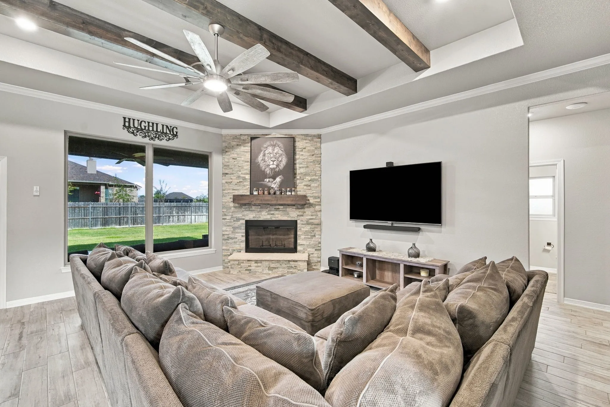 Single Family Residence For Sale in Bell County , 400 Juniper Drive, Troy, Texas 76579, 3 Bedroom, 2 Bathroom, 2 Garage spaces, 2,279 Sqft, built in 2021, mls#21390130, Real Estate Agent in Troy, Homes For Sale in Bell county, Homes For Sale in Troy, Realtor in Troy Texas, Real Estate Brokerage Independent Realty Texas, Luminita Cordes Realtor