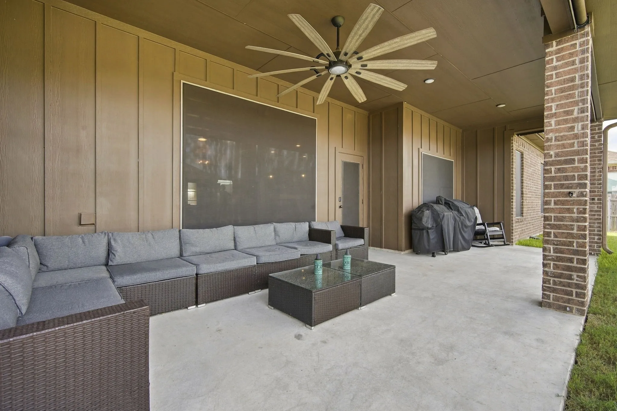 Single Family Residence For Sale in Bell County , 400 Juniper Drive, Troy, Texas 76579, 3 Bedroom, 2 Bathroom, 2 Garage spaces, 2,279 Sqft, built in 2021, mls#21390130, Real Estate Agent in Troy, Homes For Sale in Bell county, Homes For Sale in Troy, Realtor in Troy Texas, Real Estate Brokerage Independent Realty Texas, Luminita Cordes Realtor