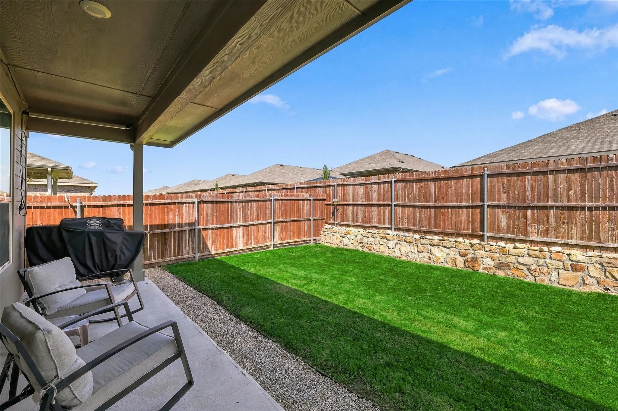 Single Family Residence For Sale in Denton County , 849 Finchley Drive, Fort Worth, Texas 76247, 4 Bedroom, 2 Bathroom, 2 Garage spaces, 2,186 Sqft, built in 2021, mls#21380107, Real Estate Agent in Fort Worth, Homes For Sale in Denton county, Homes For Sale in Fort Worth, Realtor in Fort Worth Texas, Real Estate Brokerage Independent Realty Texas, Luminita Cordes Realtor