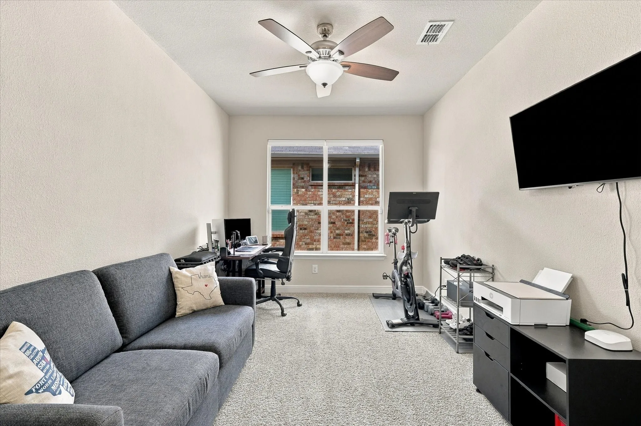 Single Family Residence For Sale in Denton County , 849 Finchley Drive, Fort Worth, Texas 76247, 4 Bedroom, 2 Bathroom, 2 Garage spaces, 2,186 Sqft, built in 2021, mls#21380107, Real Estate Agent in Fort Worth, Homes For Sale in Denton county, Homes For Sale in Fort Worth, Realtor in Fort Worth Texas, Real Estate Brokerage Independent Realty Texas, Luminita Cordes Realtor
