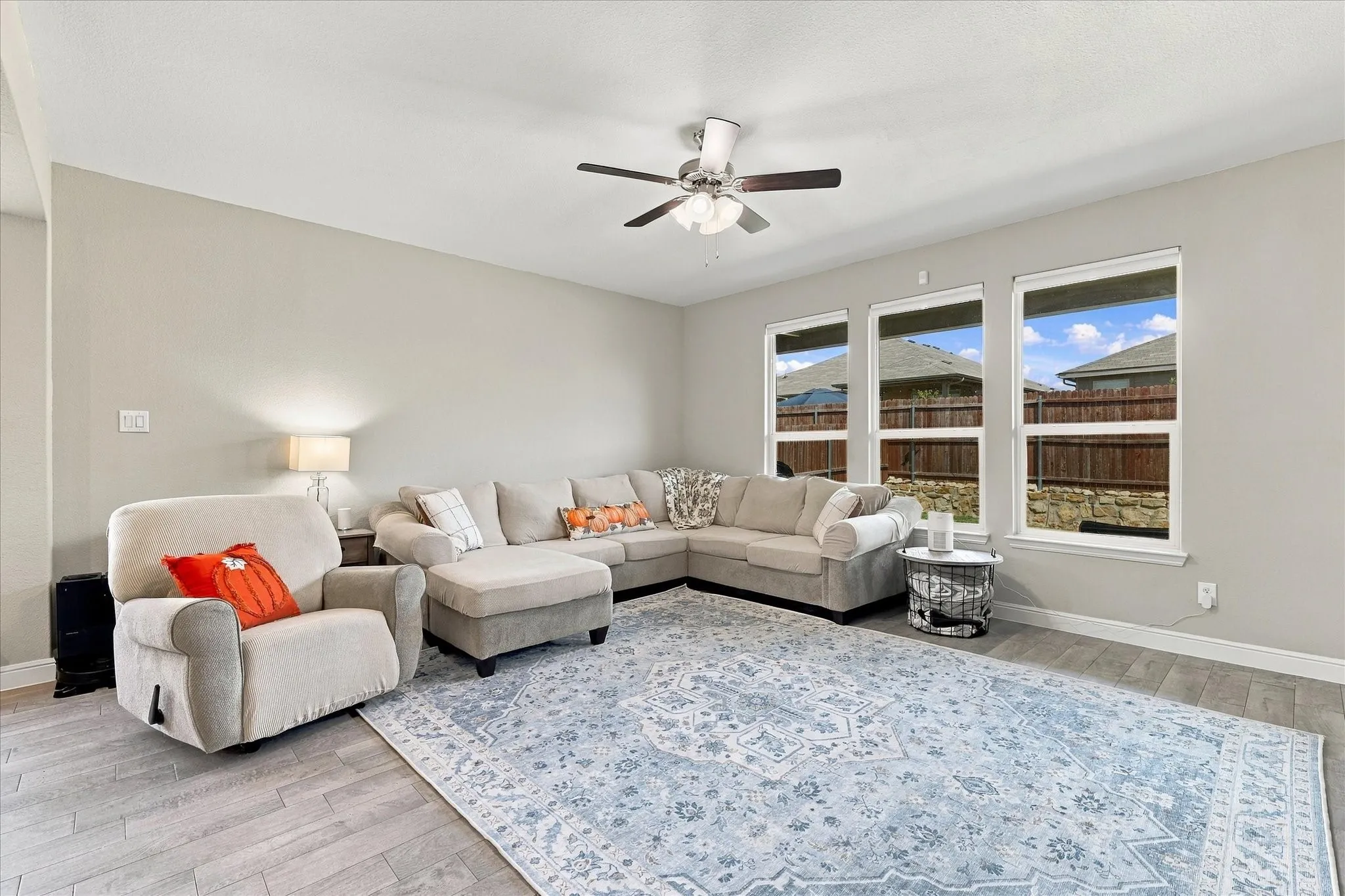 Single Family Residence For Sale in Denton County , 849 Finchley Drive, Fort Worth, Texas 76247, 4 Bedroom, 2 Bathroom, 2 Garage spaces, 2,186 Sqft, built in 2021, mls#21380107, Real Estate Agent in Fort Worth, Homes For Sale in Denton county, Homes For Sale in Fort Worth, Realtor in Fort Worth Texas, Real Estate Brokerage Independent Realty Texas, Luminita Cordes Realtor