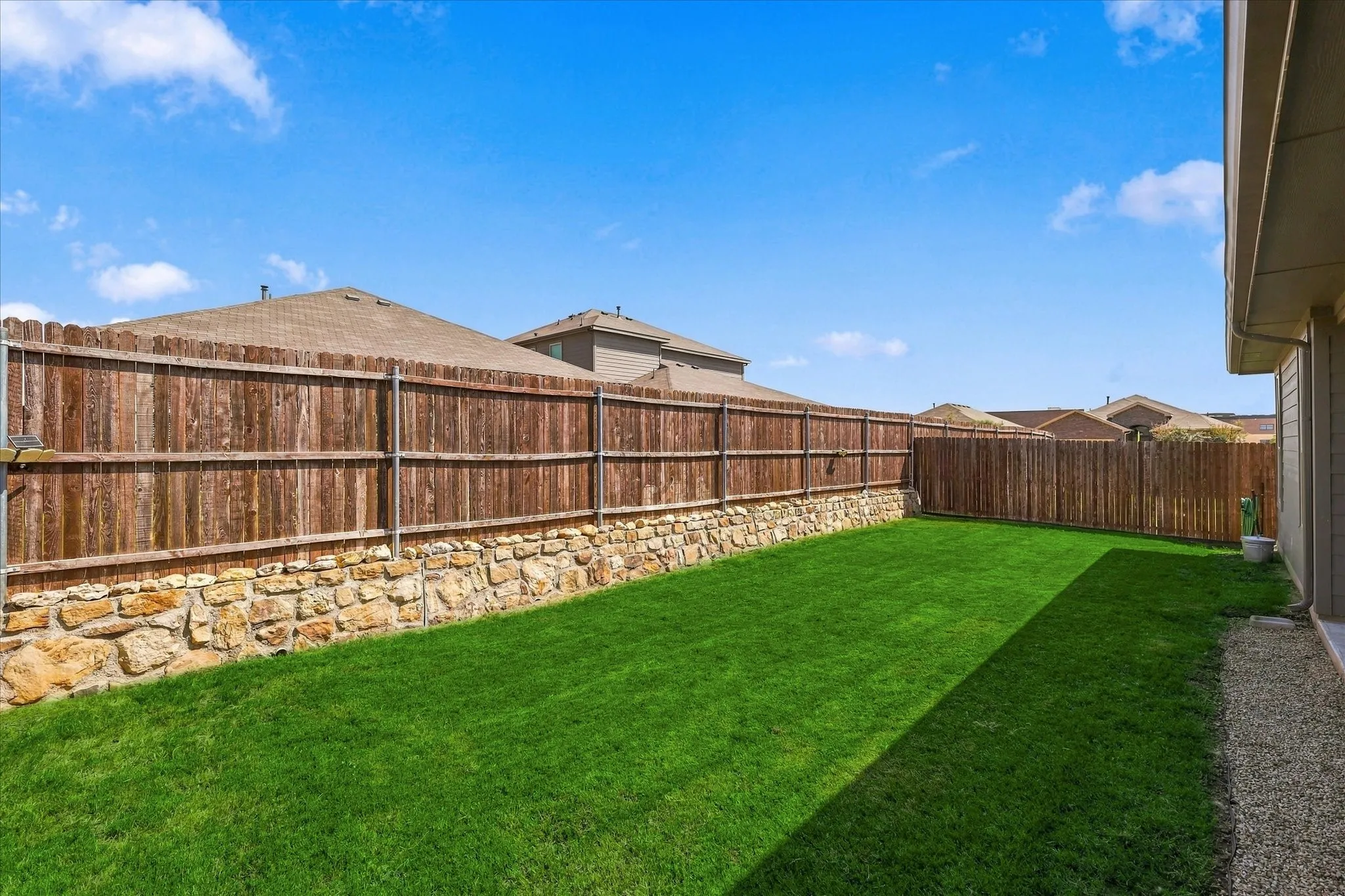 Single Family Residence For Sale in Denton County , 849 Finchley Drive, Fort Worth, Texas 76247, 4 Bedroom, 2 Bathroom, 2 Garage spaces, 2,186 Sqft, built in 2021, mls#21380107, Real Estate Agent in Fort Worth, Homes For Sale in Denton county, Homes For Sale in Fort Worth, Realtor in Fort Worth Texas, Real Estate Brokerage Independent Realty Texas, Luminita Cordes Realtor