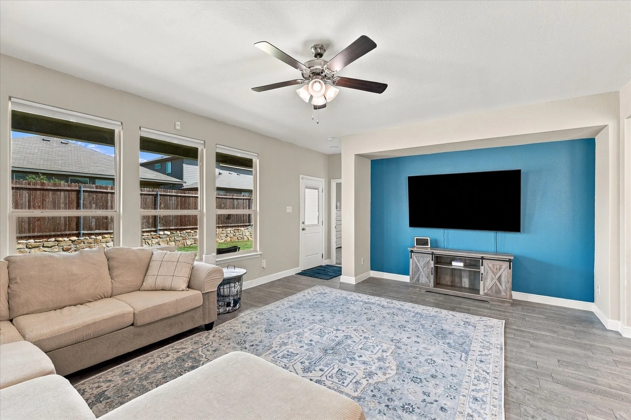 Single Family Residence For Sale in Denton County , 849 Finchley Drive, Fort Worth, Texas 76247, 4 Bedroom, 2 Bathroom, 2 Garage spaces, 2,186 Sqft, built in 2021, mls#21380107, Real Estate Agent in Fort Worth, Homes For Sale in Denton county, Homes For Sale in Fort Worth, Realtor in Fort Worth Texas, Real Estate Brokerage Independent Realty Texas, Luminita Cordes Realtor
