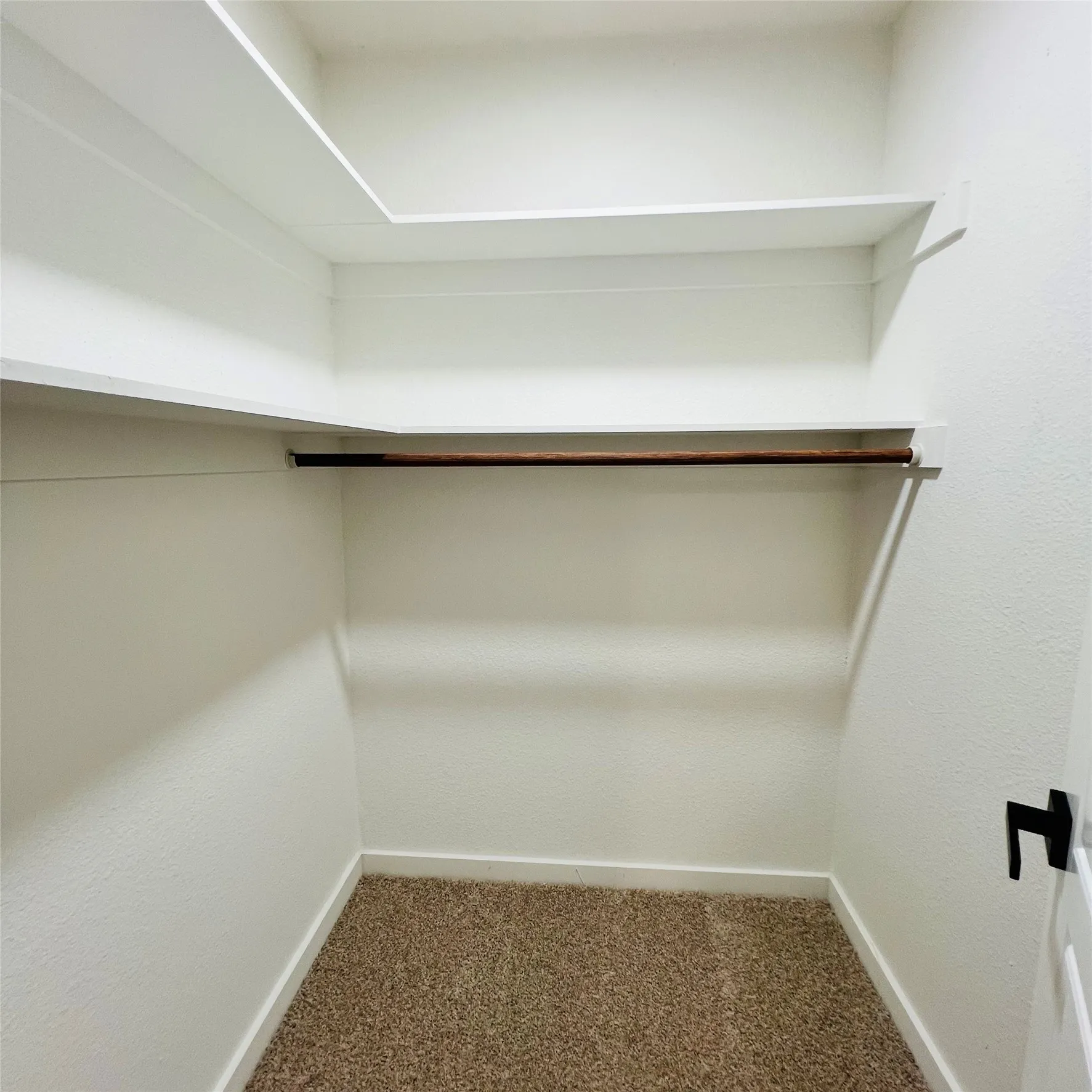 Duplex For Rent in Tarrant County , 1703 Justin Lyn Street, Arlington, Texas 76012, 2 Bedroom, 1 Bathroom, Garage spaces, 773 Sqft, built in 1981, mls#21391253, Real Estate Agent in Arlington, Homes For Rent in Tarrant county, Homes For Rent in Arlington, Realtor in Arlington Texas, Real Estate Brokerage Independent Realty Texas, Luminita Cordes Realtor