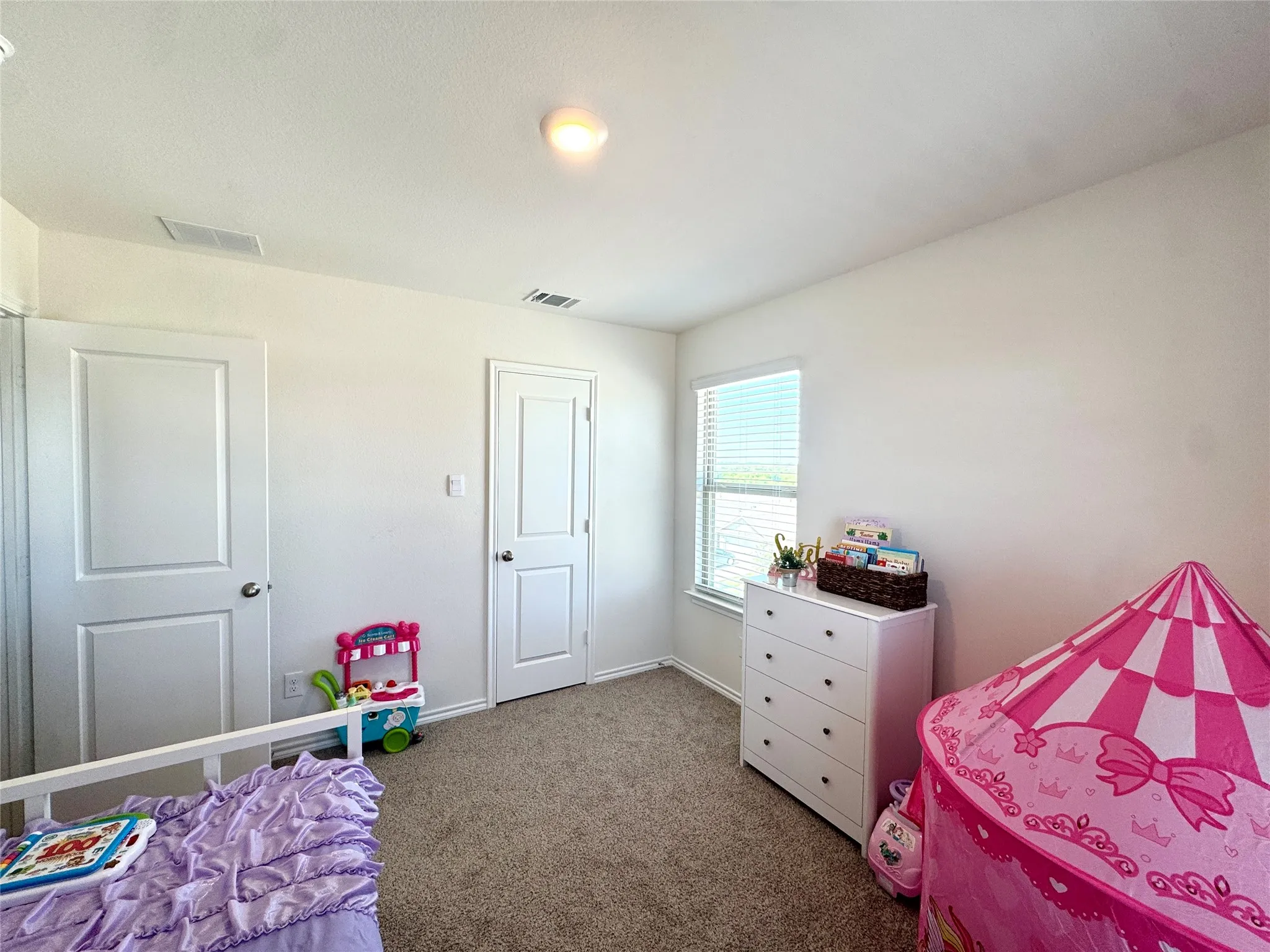 Single Family Residence For Sale in Kaufman County , 1121 Catalina Lane, Forney, Texas 75126, 4 Bedroom, 3 Bathroom, 2 Garage spaces, 2,082 Sqft, built in 2023, mls#21391252, Real Estate Agent in Forney, Homes For Sale in Kaufman county, Homes For Sale in Forney, Realtor in Forney Texas, Real Estate Brokerage Independent Realty Texas, Luminita Cordes Realtor