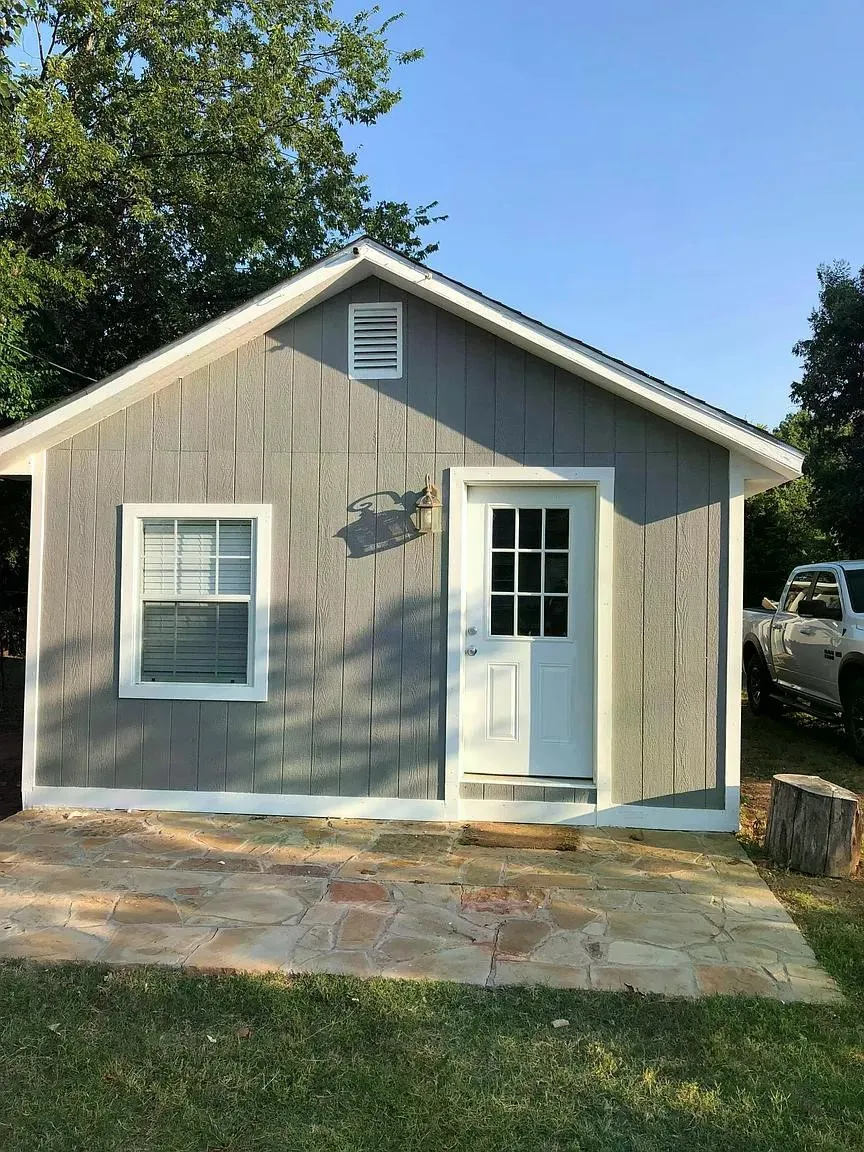 Apartment For Sale in Jack County , 352 E Archer Street, Jacksboro, Texas 76458, 1 Bedroom, 1 Bathroom, Garage spaces, 0 Sqft, built in 2010, mls#21366930, Real Estate Agent in Jacksboro, Homes For Sale in Jack county, Homes For Sale in Jacksboro, Realtor in Jacksboro Texas, Real Estate Brokerage Independent Realty Texas, Luminita Cordes Realtor