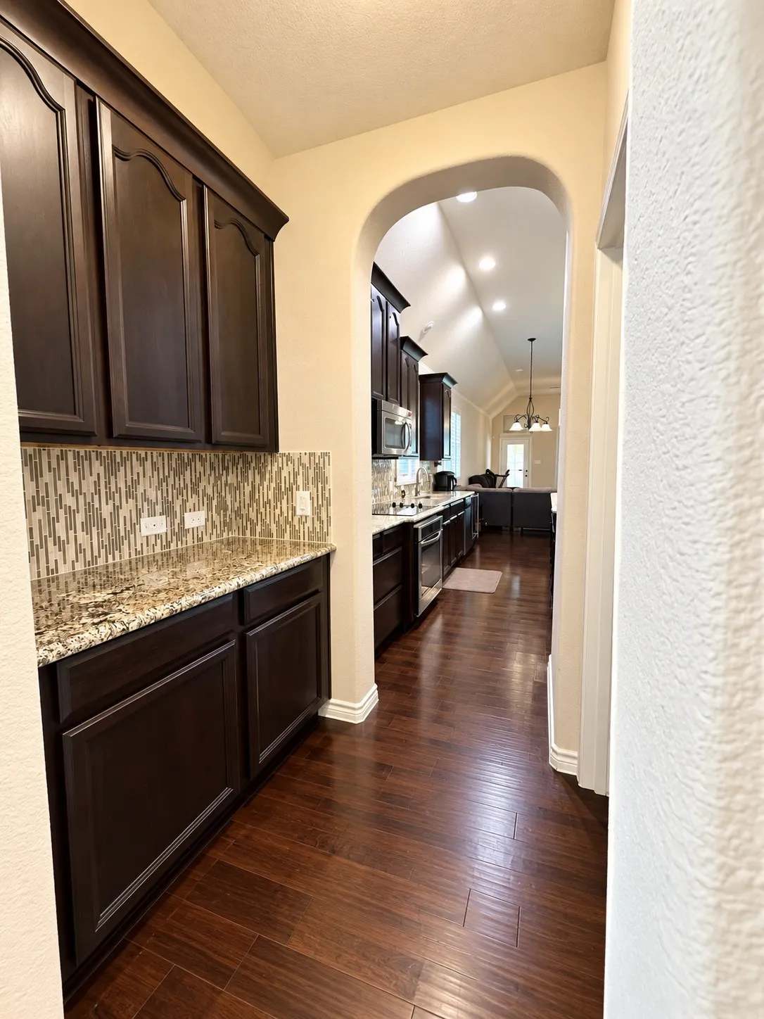 Single Family Residence For Sale in Tarrant County , 9345 Shoveler Trail, Fort Worth, Texas 76118, 3 Bedroom, 3 Bathroom, 2 Garage spaces, 2,277 Sqft, built in 2012, mls#21391220, Real Estate Agent in Fort Worth, Homes For Sale in Tarrant county, Homes For Sale in Fort Worth, Realtor in Fort Worth Texas, Real Estate Brokerage Independent Realty Texas, Luminita Cordes Realtor