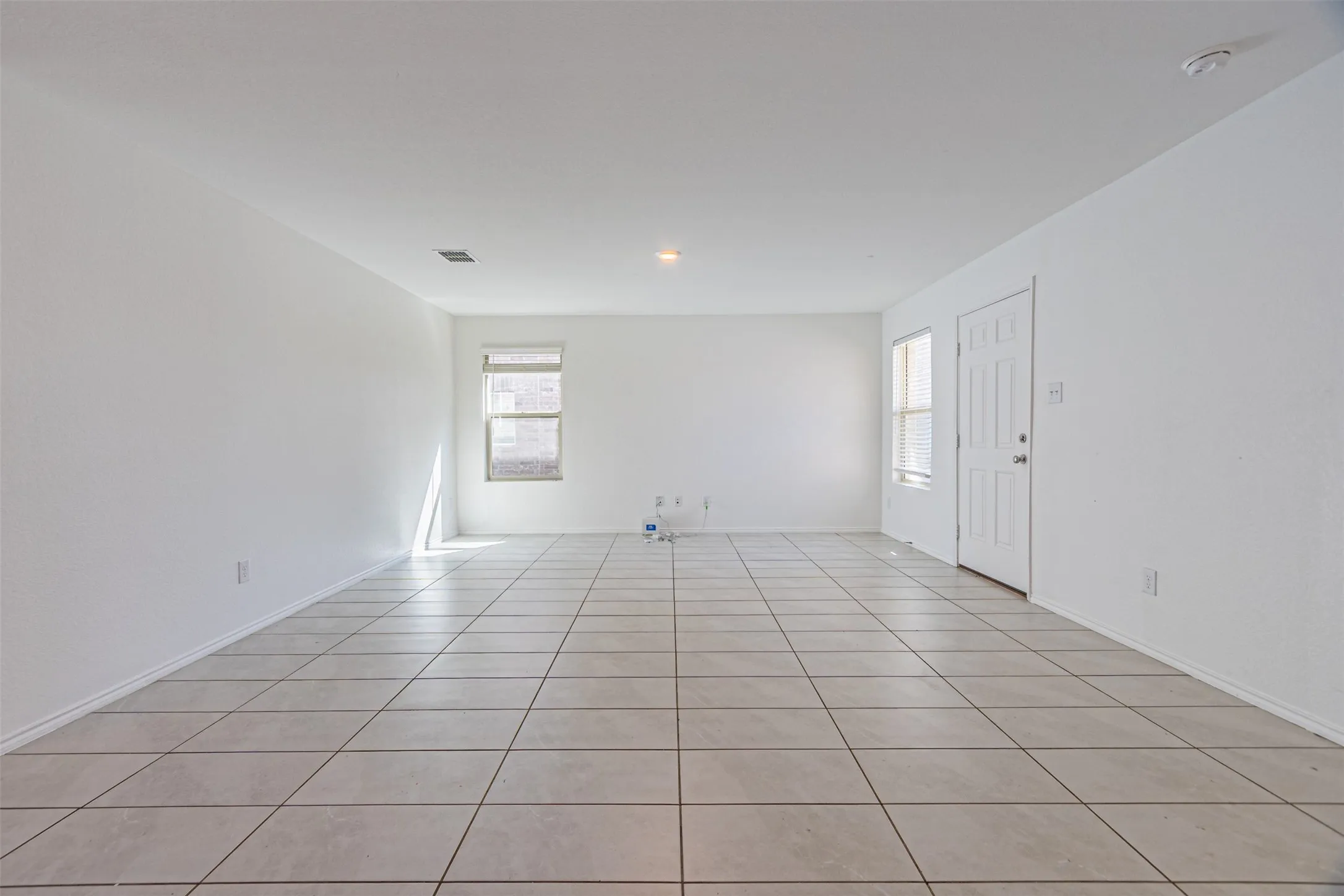 Single Family Residence For Rent in Denton County , 14037 Earlham Street, Pilot Point, Texas 76258, 3 Bedroom, 2 Bathroom, 2 Garage spaces, 1,500 Sqft, built in 2022, mls#21388861, Real Estate Agent in Pilot Point, Homes For Rent in Denton county, Homes For Rent in Pilot Point, Realtor in Pilot Point Texas, Real Estate Brokerage Independent Realty Texas, Luminita Cordes Realtor