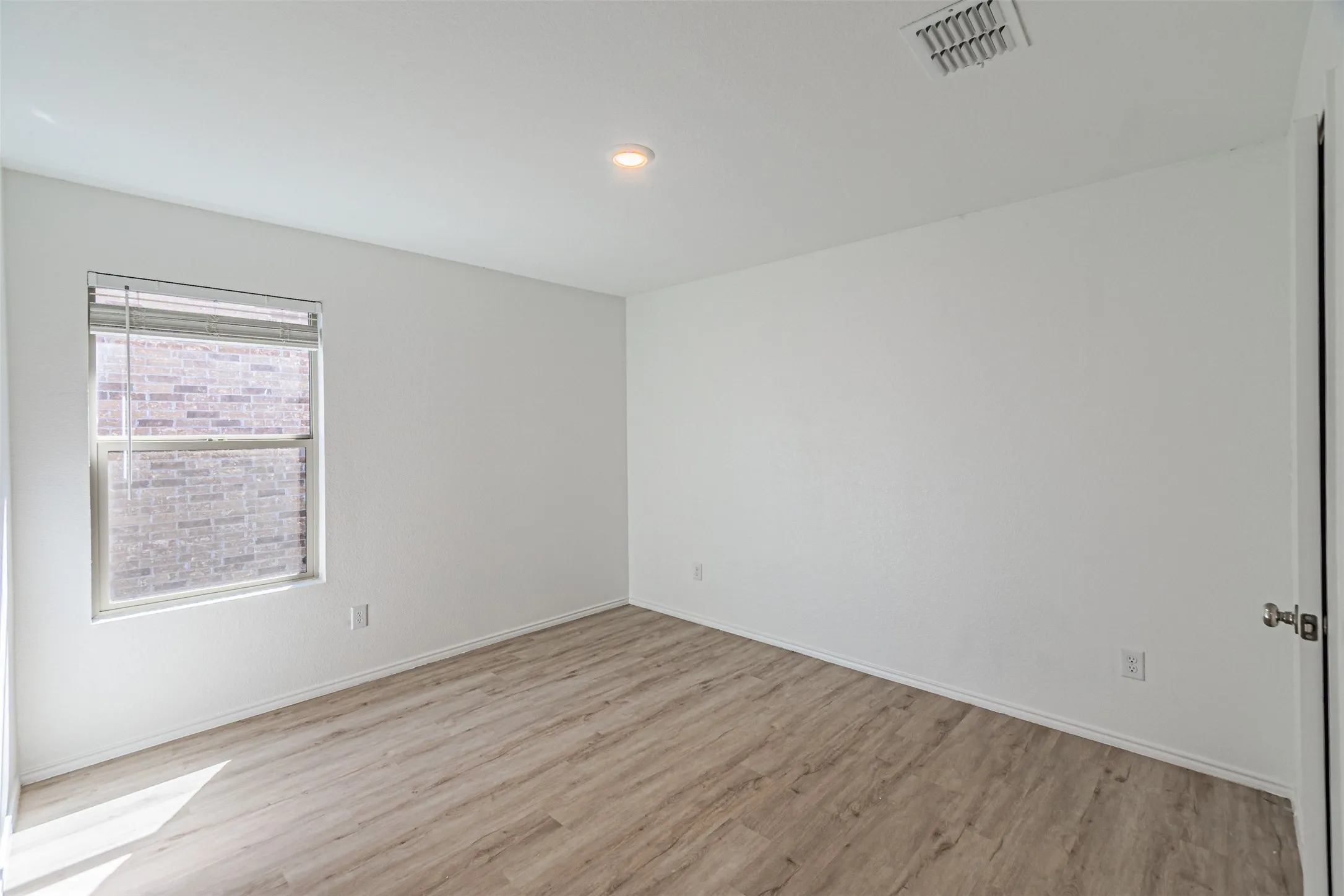Single Family Residence For Rent in Denton County , 14037 Earlham Street, Pilot Point, Texas 76258, 3 Bedroom, 2 Bathroom, 2 Garage spaces, 1,500 Sqft, built in 2022, mls#21388861, Real Estate Agent in Pilot Point, Homes For Rent in Denton county, Homes For Rent in Pilot Point, Realtor in Pilot Point Texas, Real Estate Brokerage Independent Realty Texas, Luminita Cordes Realtor