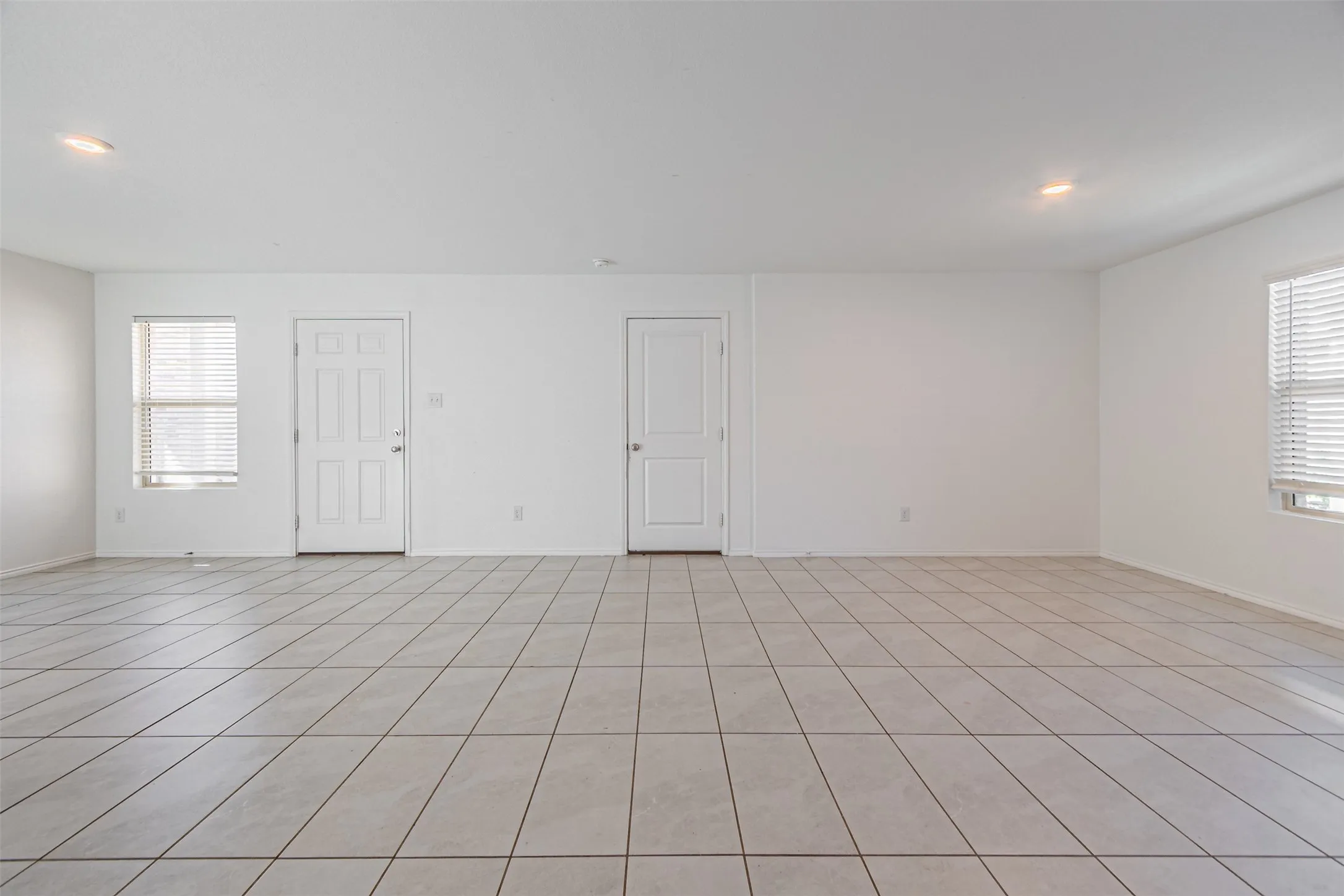 Single Family Residence For Rent in Denton County , 14037 Earlham Street, Pilot Point, Texas 76258, 3 Bedroom, 2 Bathroom, 2 Garage spaces, 1,500 Sqft, built in 2022, mls#21388861, Real Estate Agent in Pilot Point, Homes For Rent in Denton county, Homes For Rent in Pilot Point, Realtor in Pilot Point Texas, Real Estate Brokerage Independent Realty Texas, Luminita Cordes Realtor