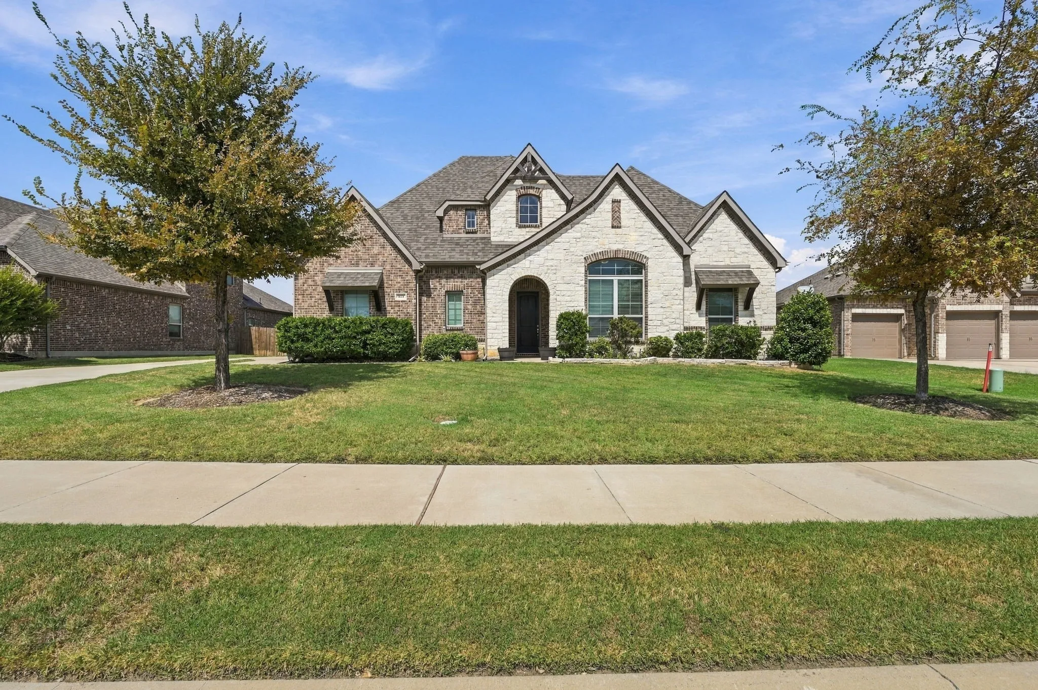 Single Family Residence For Sale