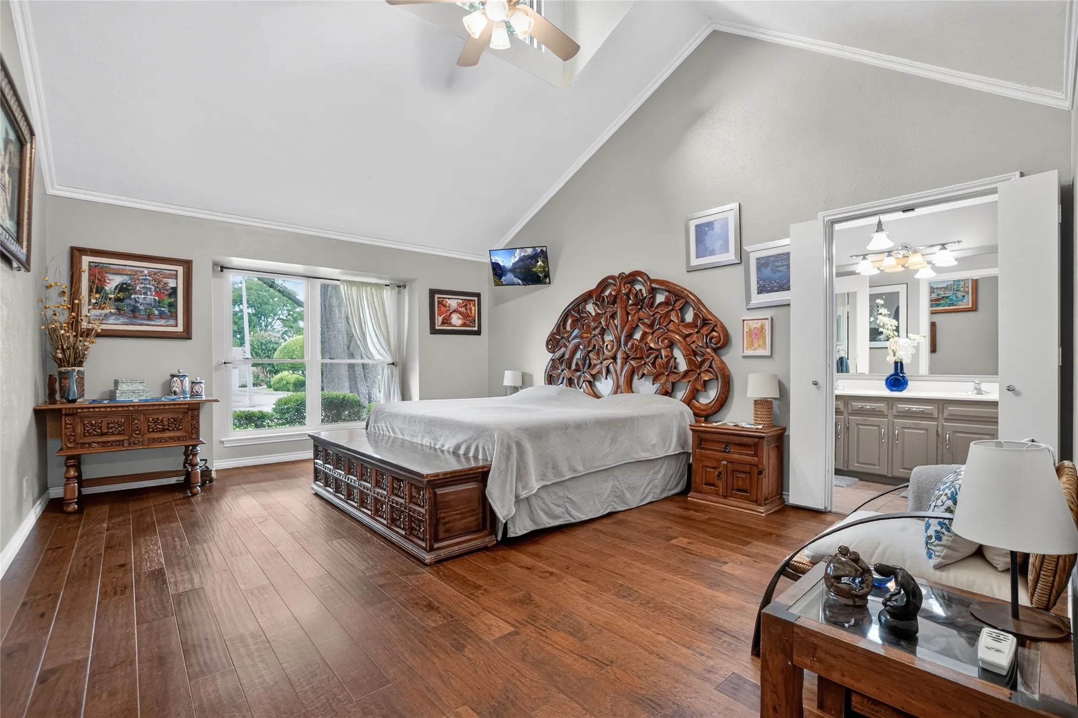 Single Family Residence For Sale in Denton County , 222 Inverness Drive, Trophy Club, Texas 76262, 4 Bedroom, 3 Bathroom, 2 Garage spaces, 2,540 Sqft, built in 1980, mls#21391268, Real Estate Agent in Trophy Club, Homes For Sale in Denton county, Homes For Sale in Trophy Club, Realtor in Trophy Club Texas, Real Estate Brokerage Independent Realty Texas, Luminita Cordes Realtor