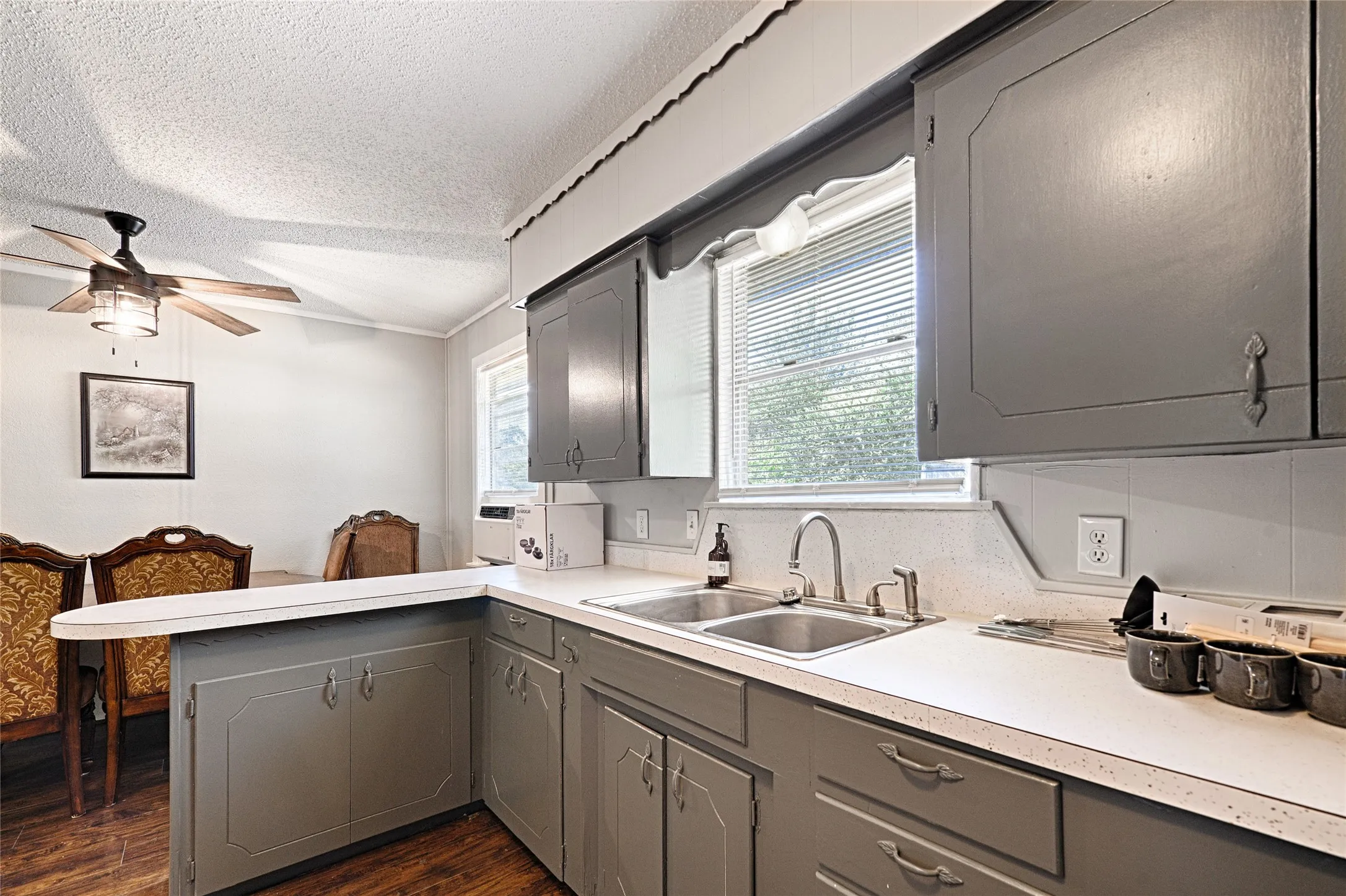 Single Family Residence For Rent in Collin County , 4574 County Road 895, Princeton, Texas 75407, 3 Bedroom, 1 Bathroom, Garage spaces, 1,188 Sqft, built in 1970, mls#21388777, Real Estate Agent in Princeton, Homes For Rent in Collin county, Homes For Rent in Princeton, Realtor in Princeton Texas, Real Estate Brokerage Independent Realty Texas, Luminita Cordes Realtor