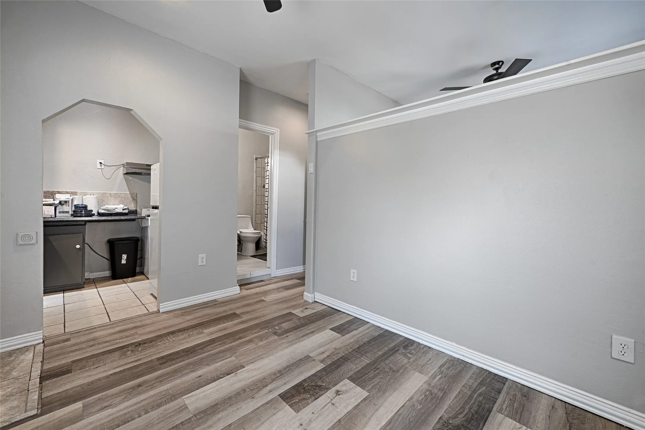 Single Family Residence For Rent in Collin County , 4574 County Road 895, Princeton, Texas 75407, 3 Bedroom, 1 Bathroom, Garage spaces, 1,188 Sqft, built in 1970, mls#21388777, Real Estate Agent in Princeton, Homes For Rent in Collin county, Homes For Rent in Princeton, Realtor in Princeton Texas, Real Estate Brokerage Independent Realty Texas, Luminita Cordes Realtor
