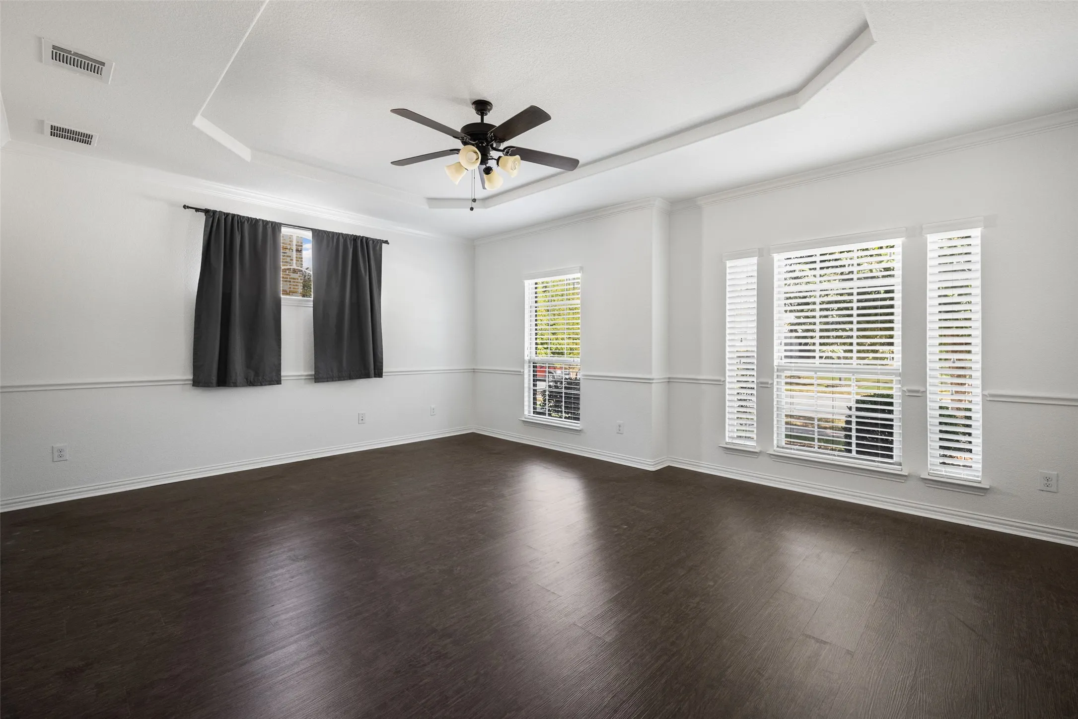 Primary bedrom