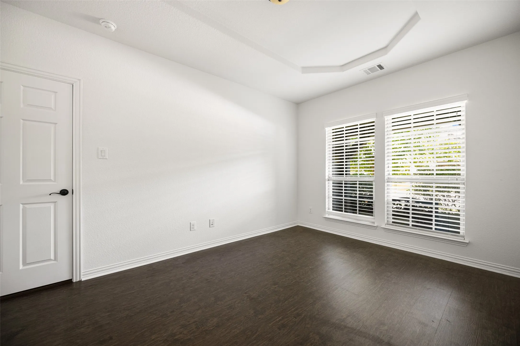 2nd downstairs bedroom or study