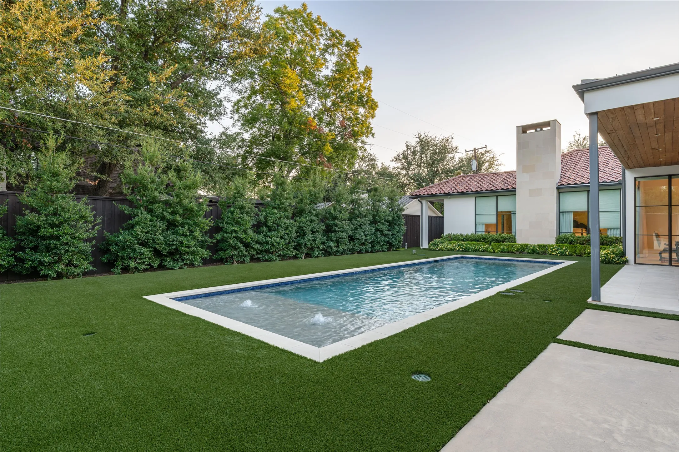 Single Family Residence For Sale in Dallas County , 6438 Deloache Avenue, Dallas, Texas 75225, 5 Bedroom, 9 Bathroom, 3 Garage spaces, 6,383 Sqft, built in 2021, mls#21387516, Real Estate Agent in Dallas, Homes For Sale in Dallas county, Homes For Sale in Dallas, Realtor in Dallas Texas, Real Estate Brokerage Independent Realty Texas, Luminita Cordes Realtor