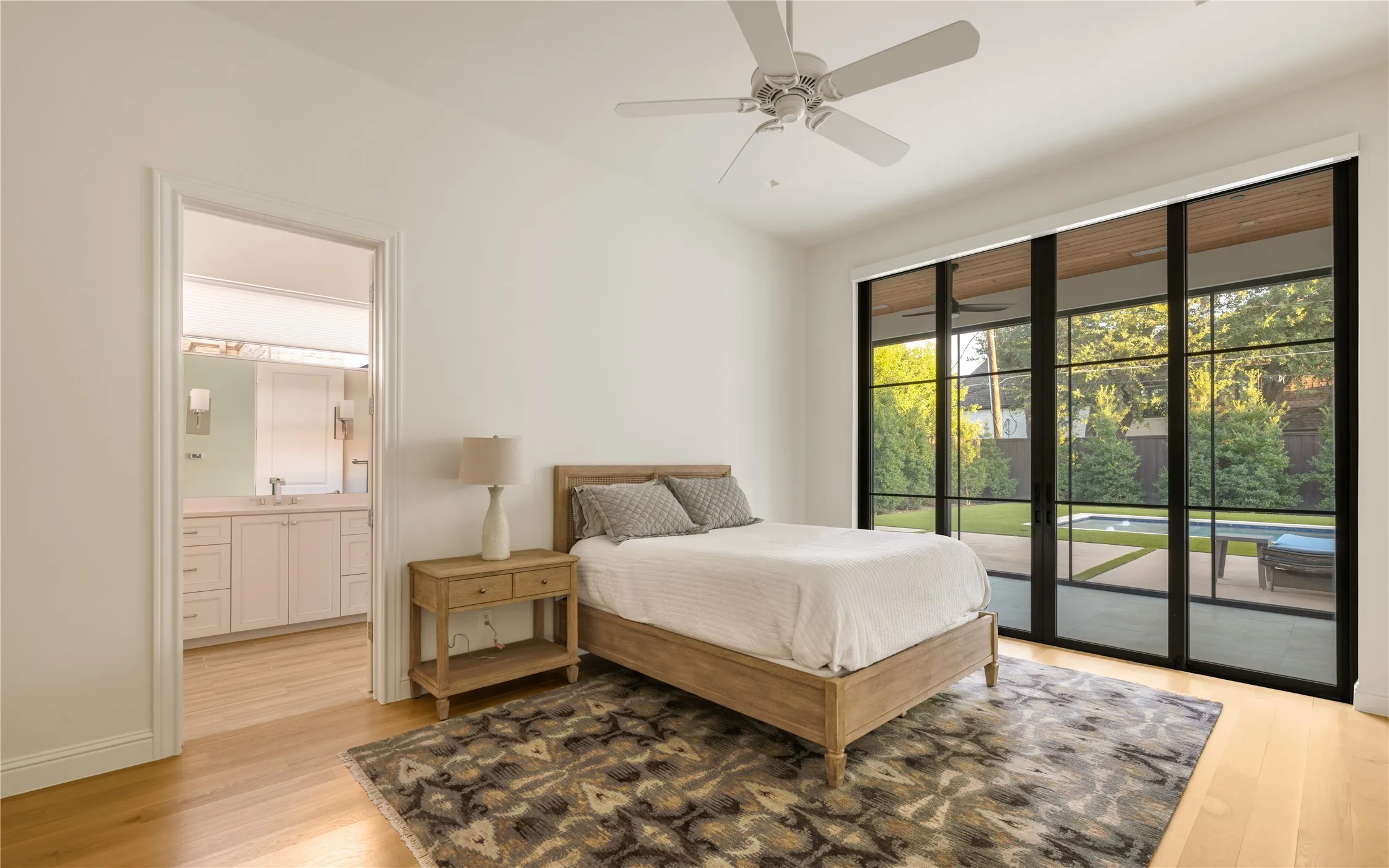 Single Family Residence For Sale in Dallas County , 6438 Deloache Avenue, Dallas, Texas 75225, 5 Bedroom, 9 Bathroom, 3 Garage spaces, 6,383 Sqft, built in 2021, mls#21387516, Real Estate Agent in Dallas, Homes For Sale in Dallas county, Homes For Sale in Dallas, Realtor in Dallas Texas, Real Estate Brokerage Independent Realty Texas, Luminita Cordes Realtor