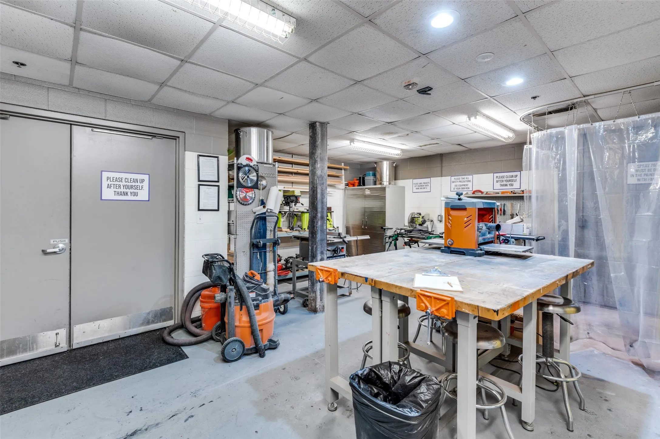 Hobby & craft room located near lobby